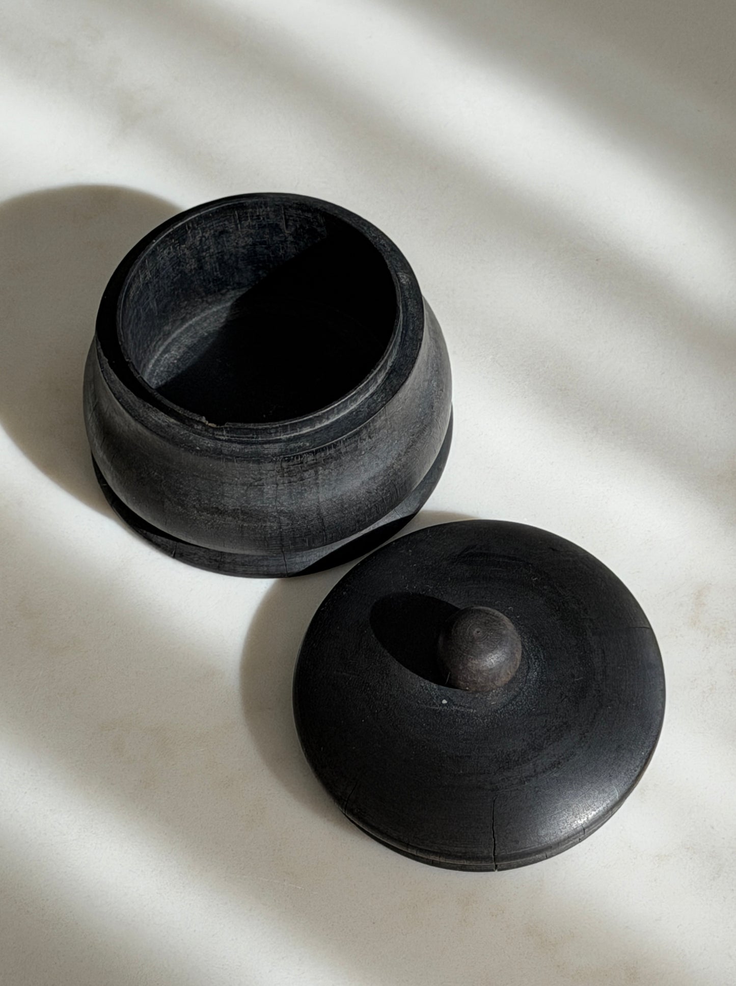 Ebony Lidded Trinket Pot