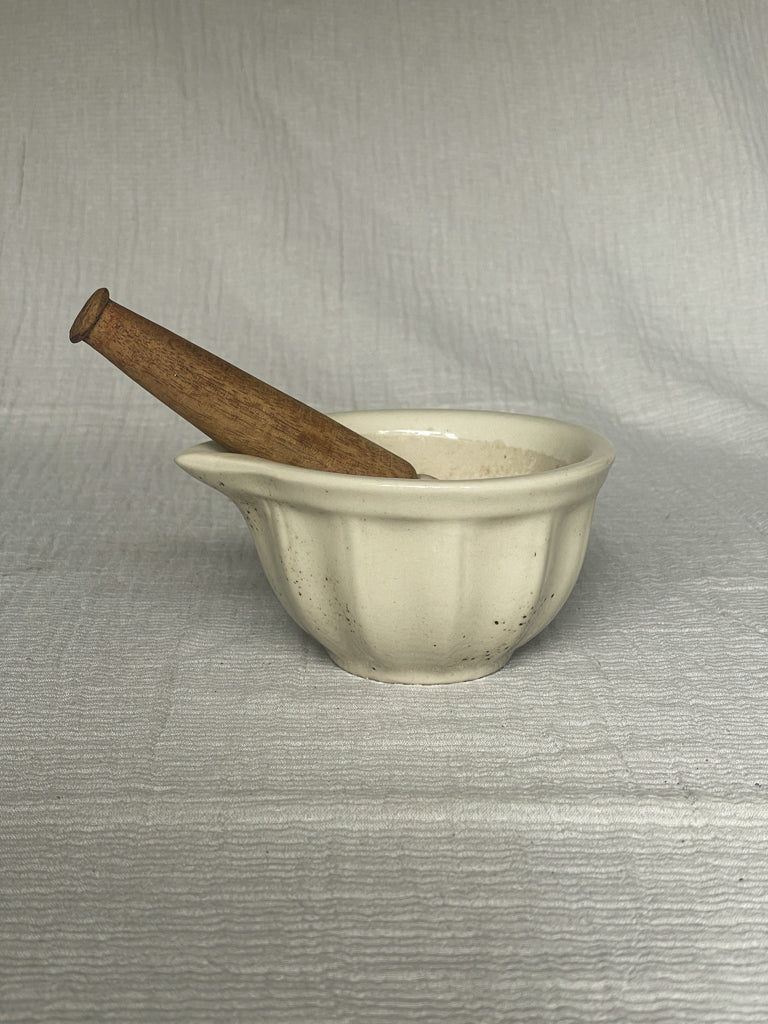 Vintage Cream Ceramic Pestle & Mortar