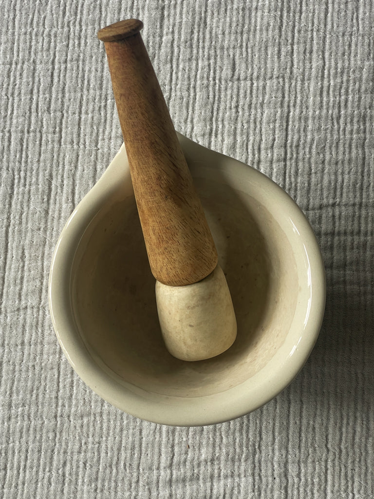 Vintage Cream Ceramic Pestle & Mortar