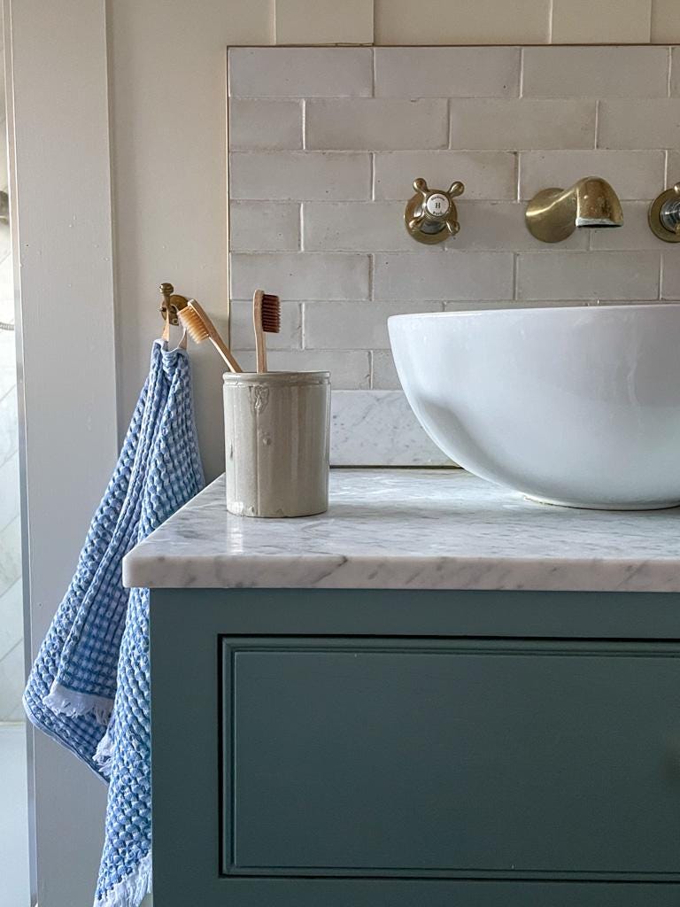 Vintage Victorian Stoneware Pot Grey Toothbrush Holder