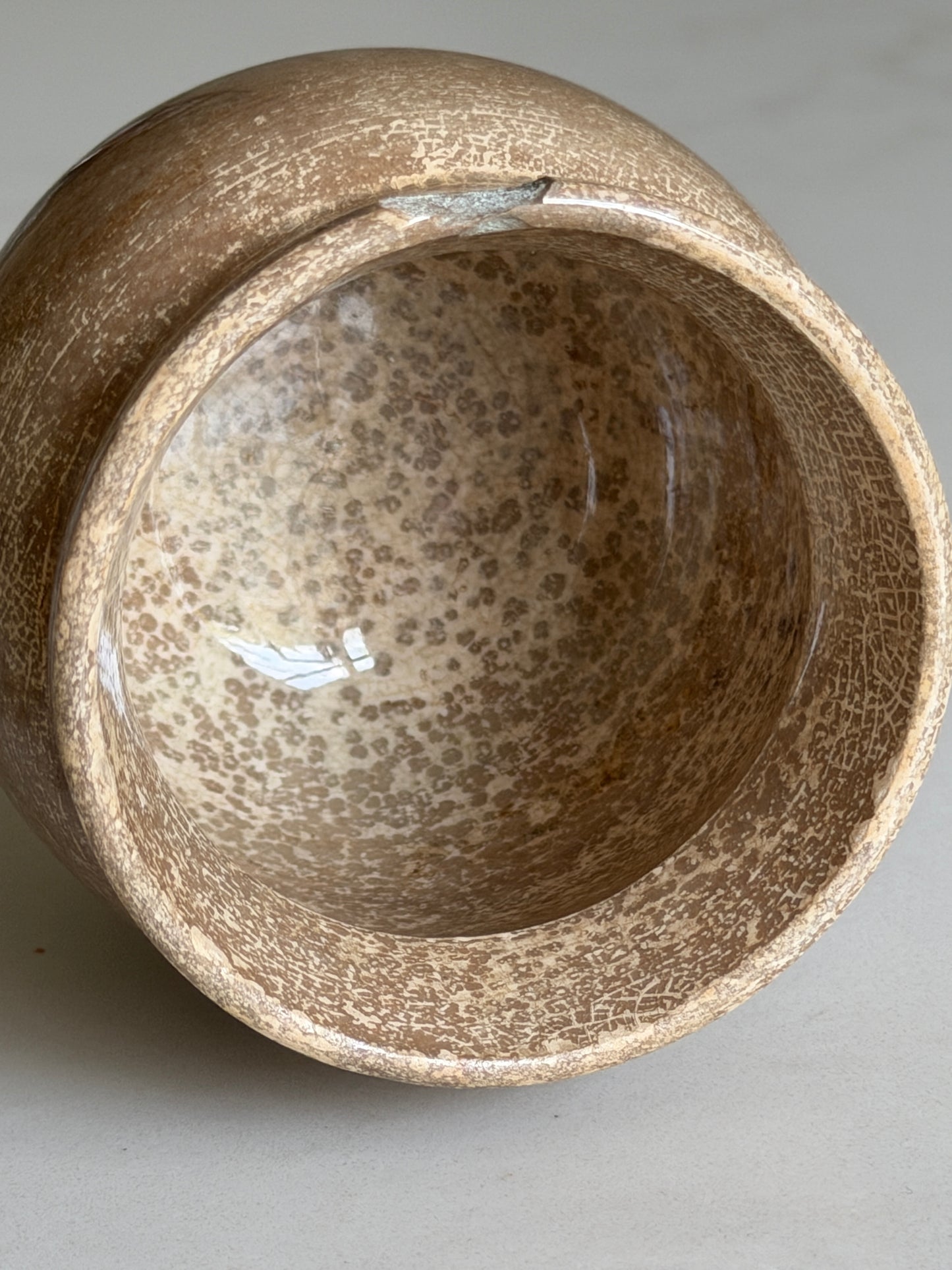 Mottled Brown Pot