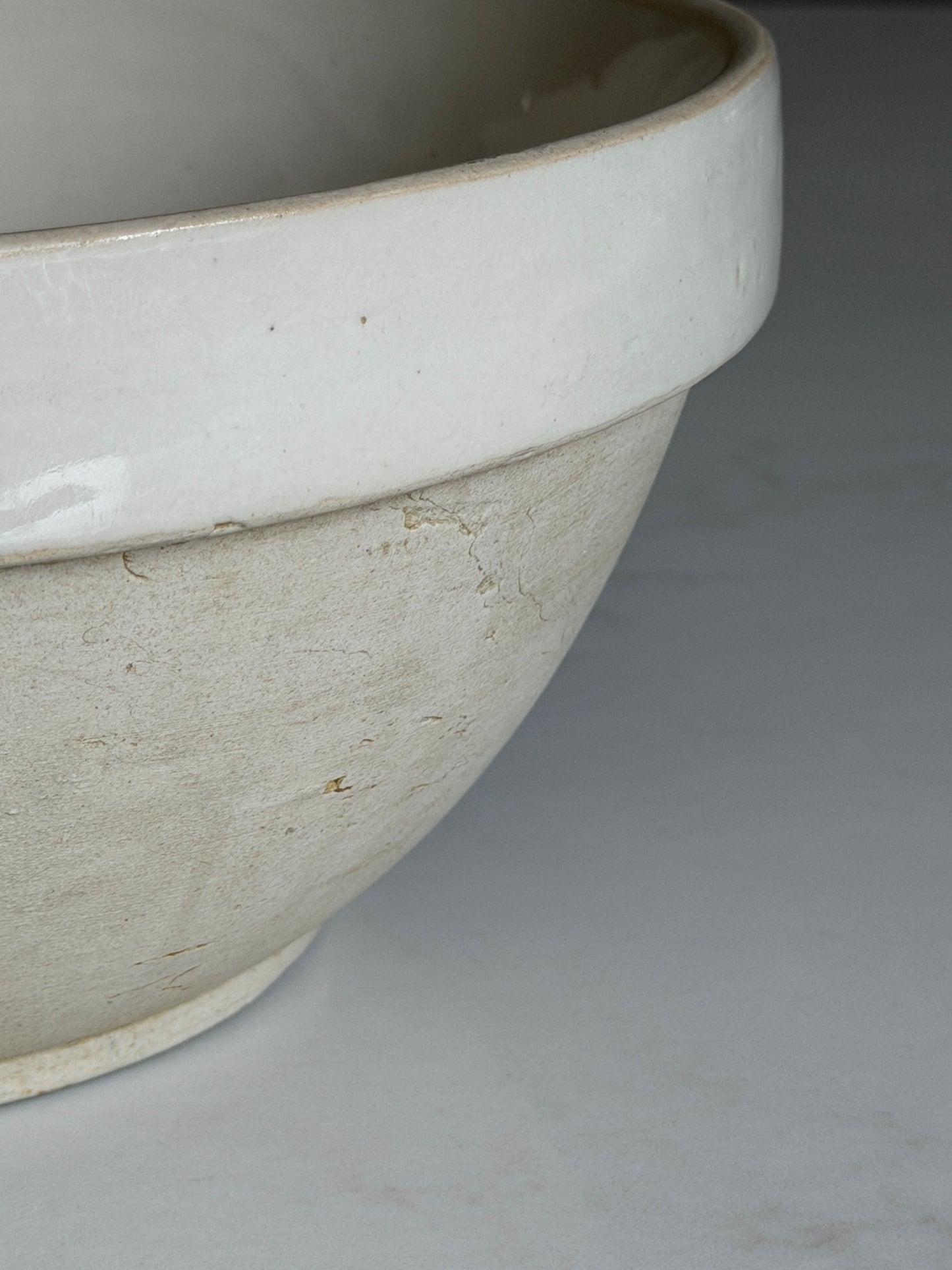 Large Off-White French Baking Bowl