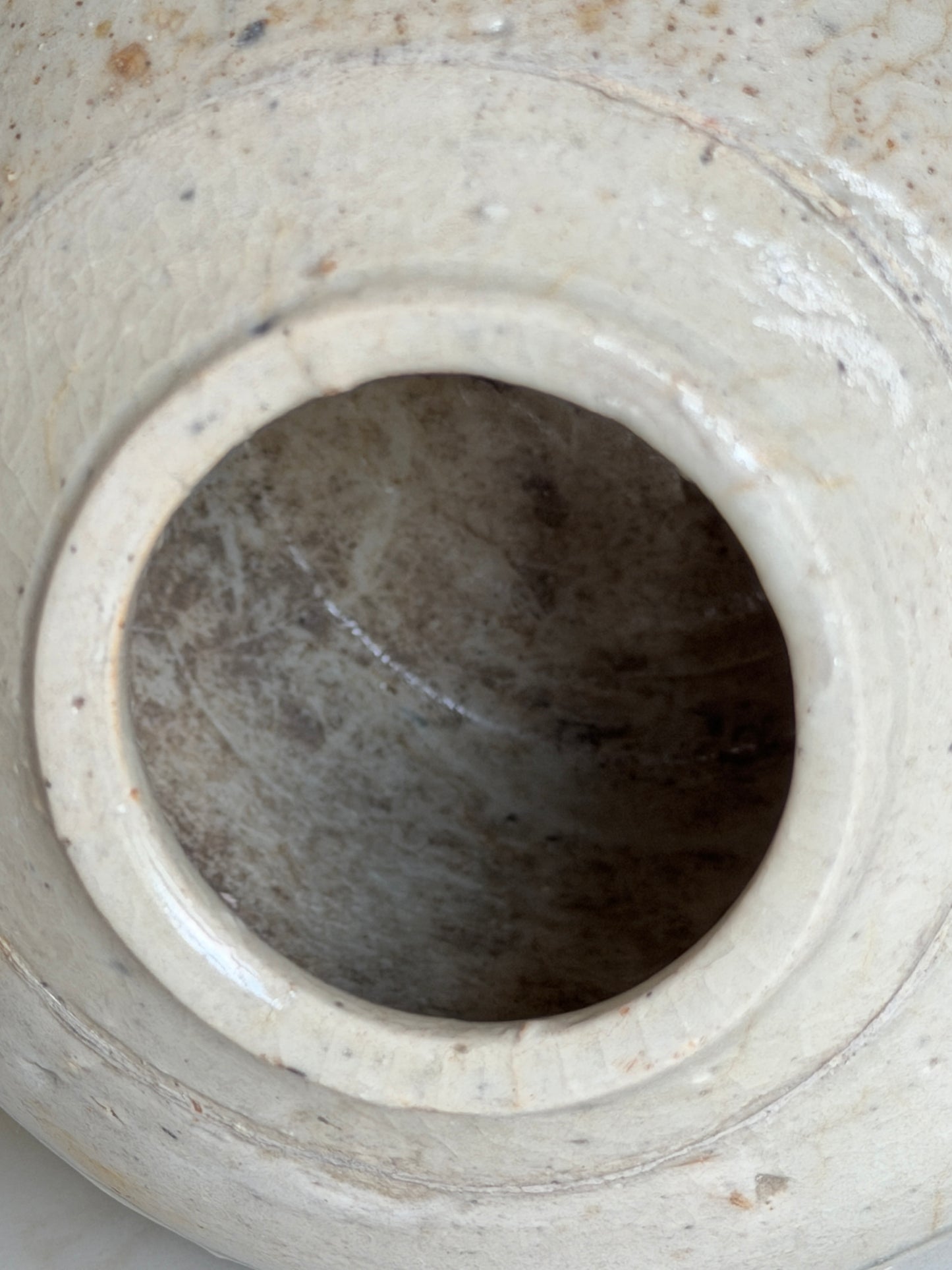 Medium Grey-Slate Painted Ginger Jar