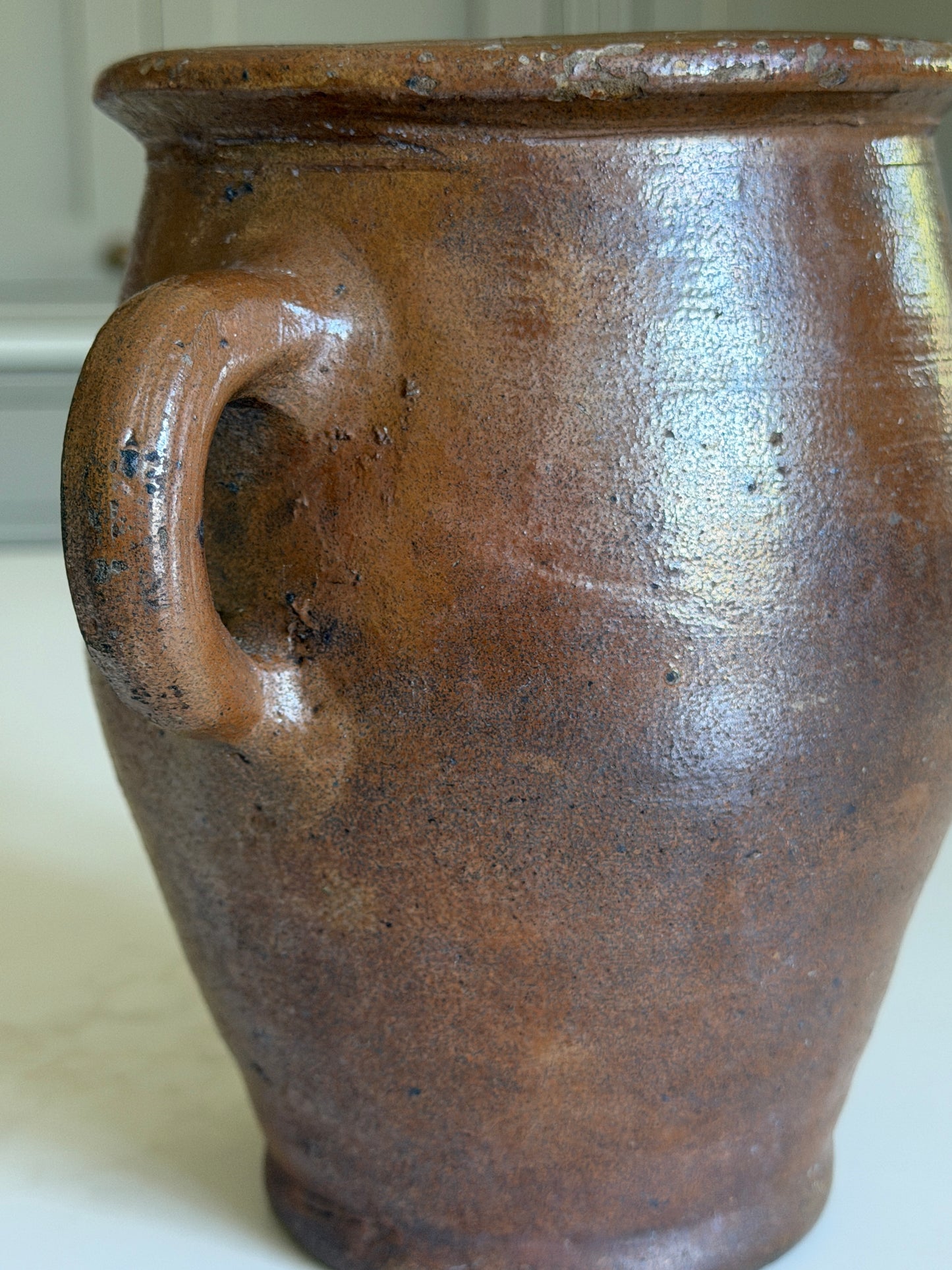 Dark Brown Loop Ear Confit