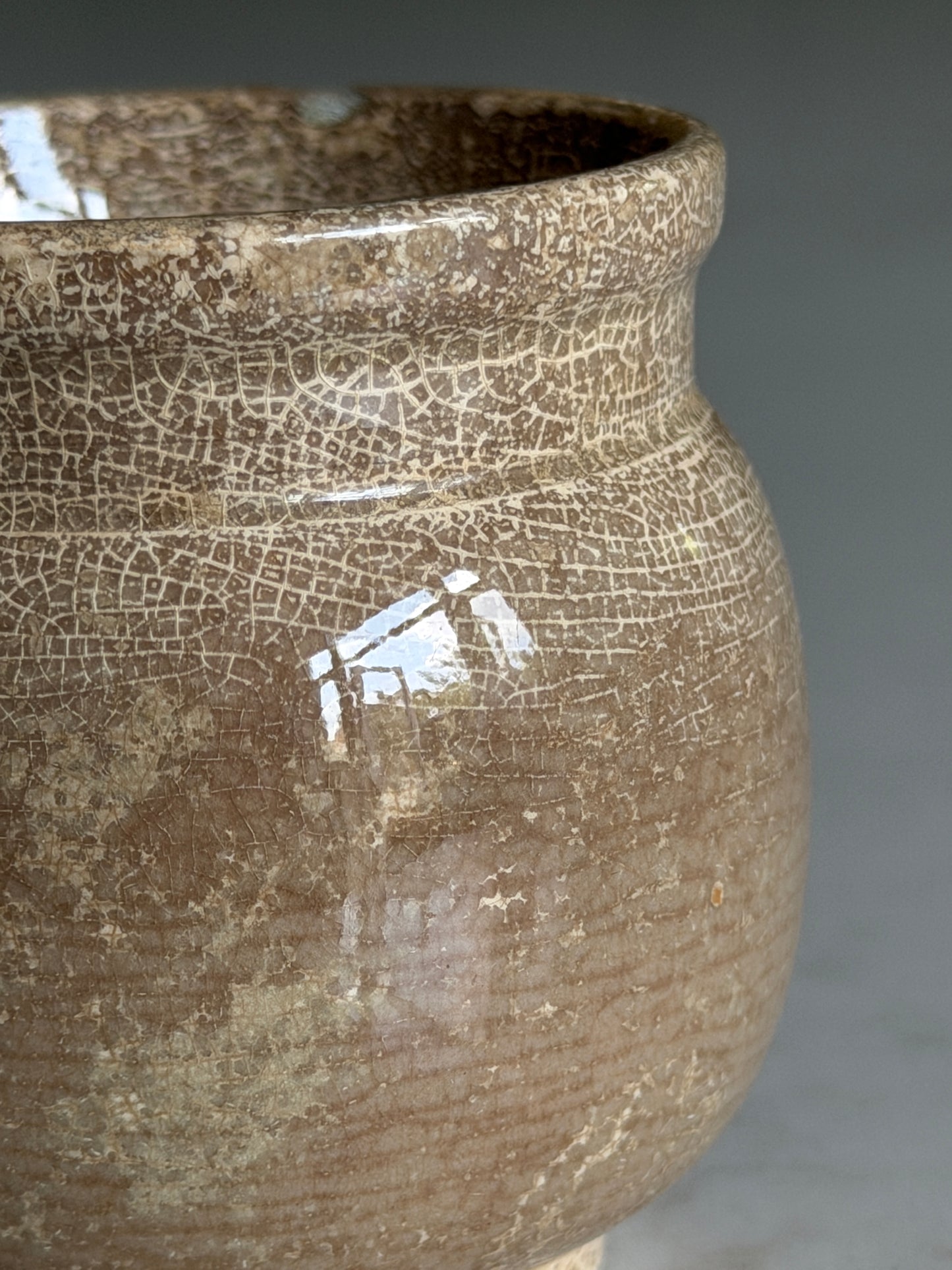 Mottled Brown Pot