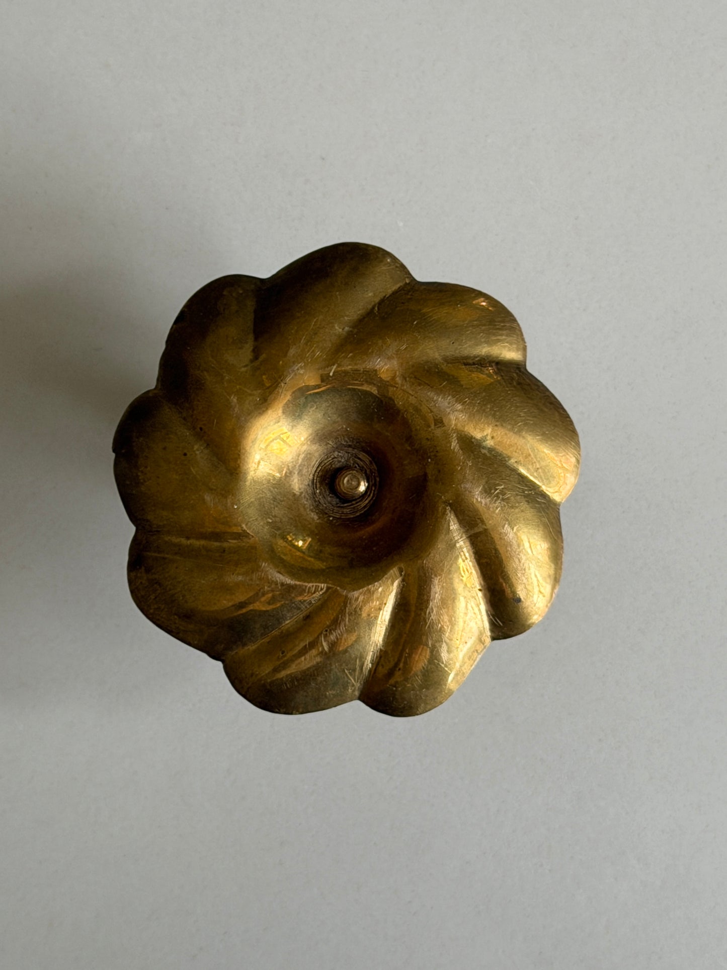 Scalloped Brass Candlestick Holder