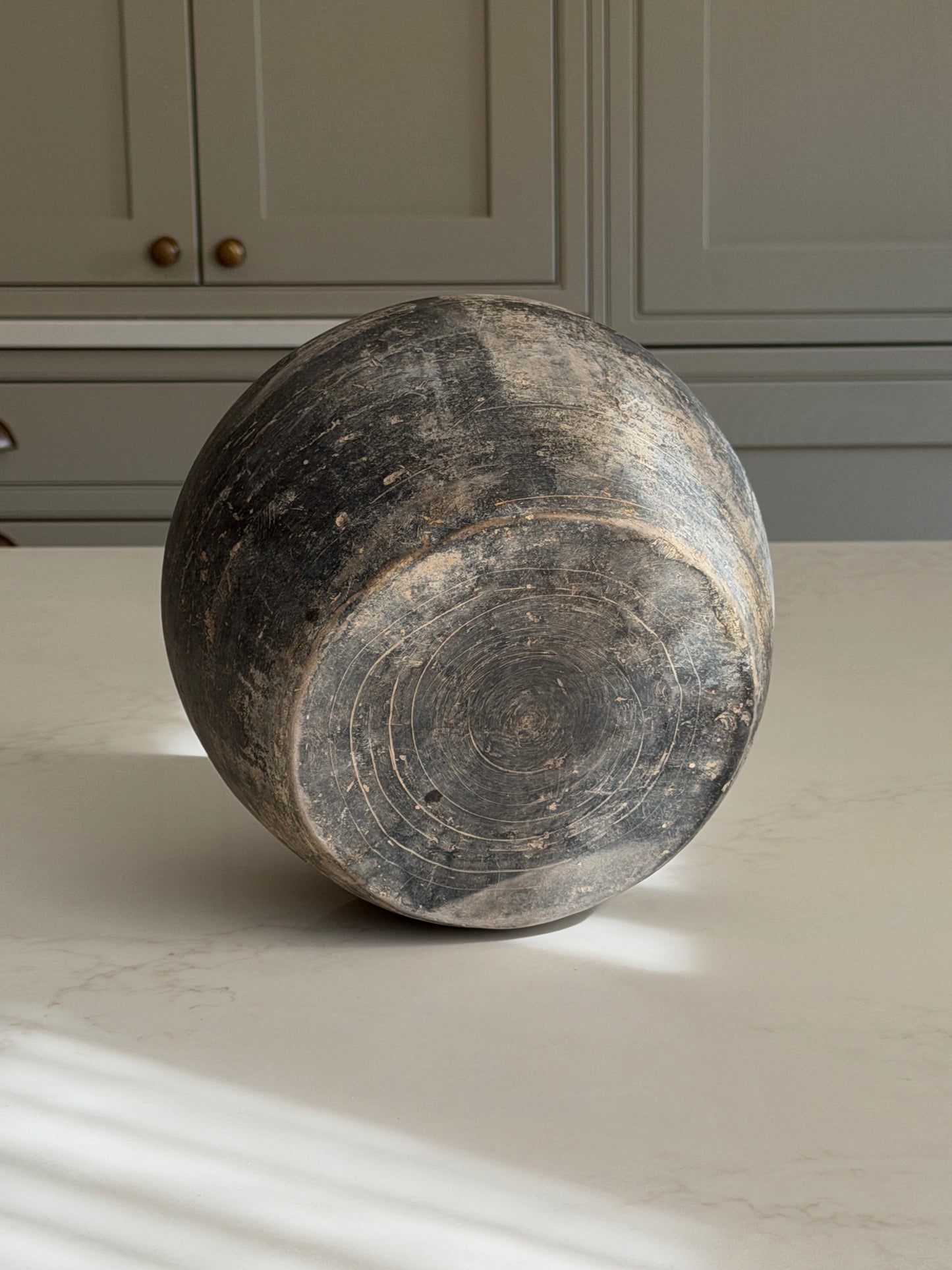 Charcoal Handled Pot