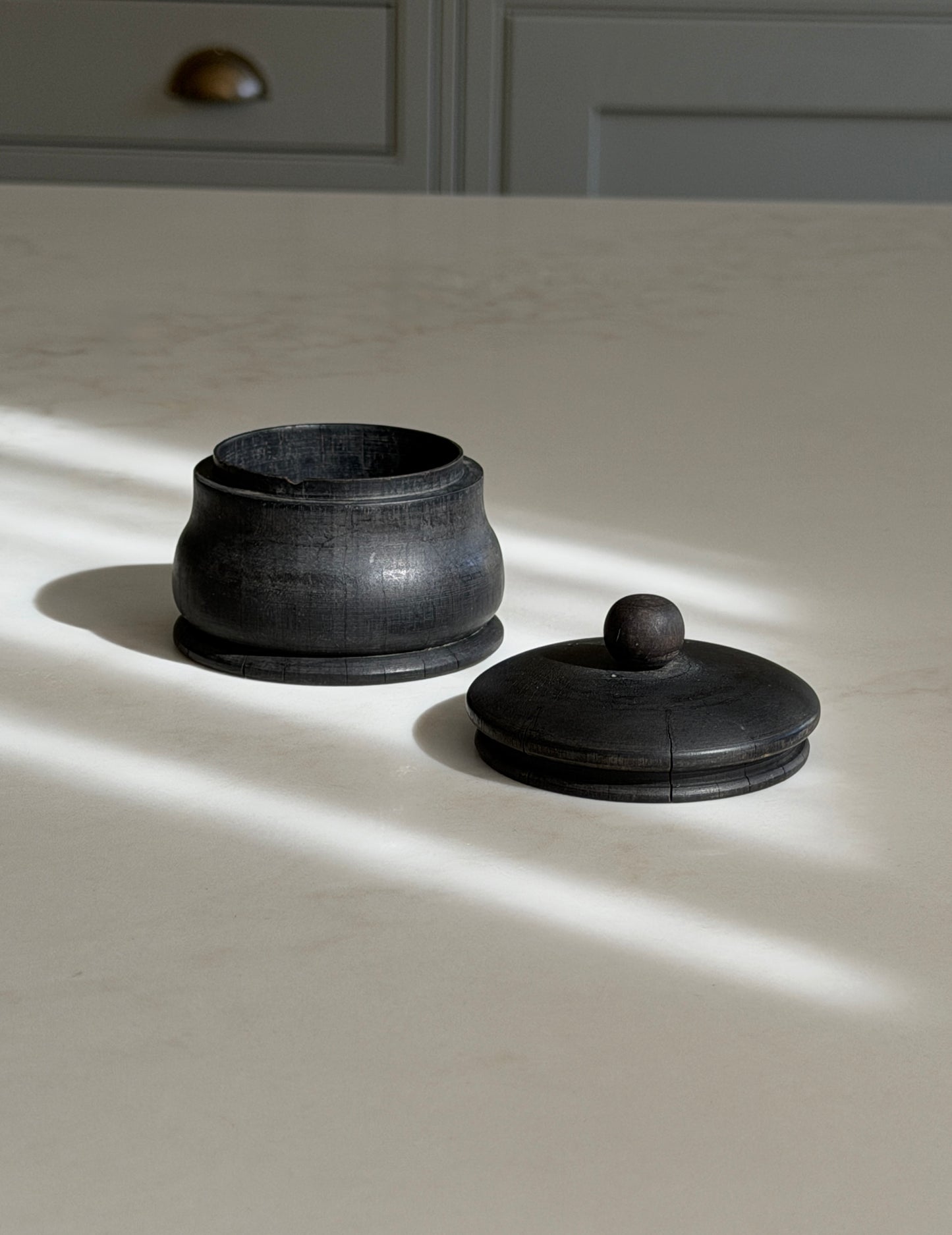 Ebony Lidded Trinket Pot