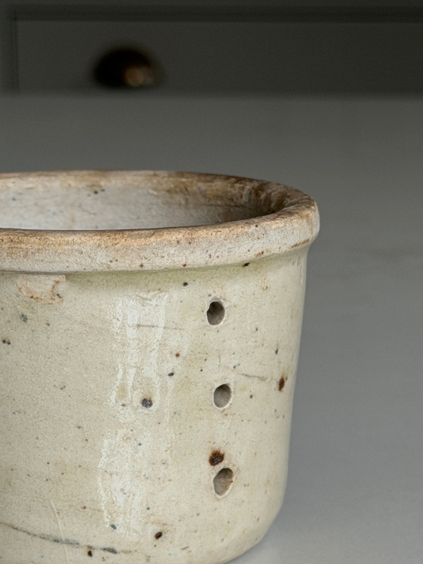 Small Green-Greige Cheesestrainer