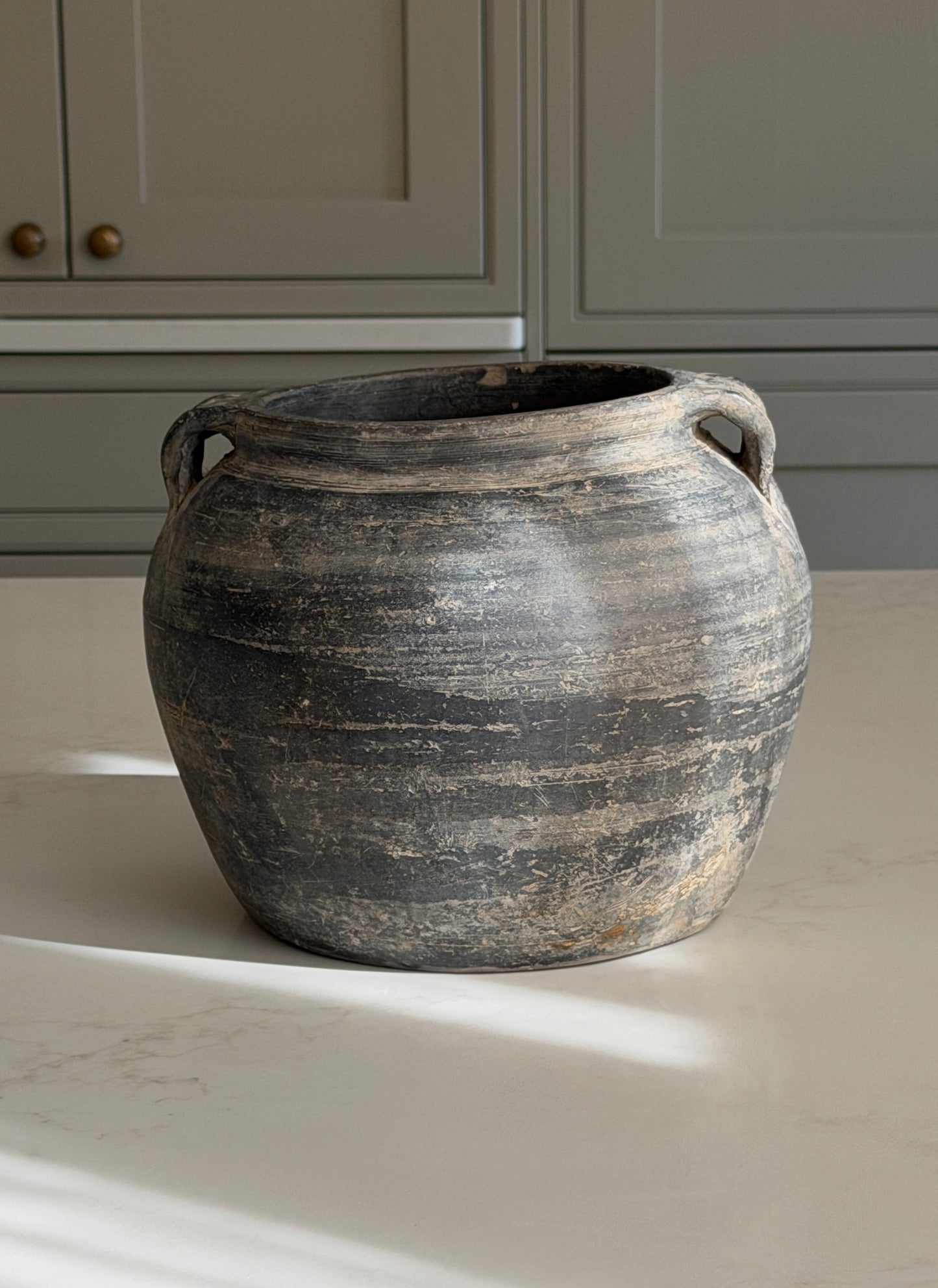 Charcoal Handled Pot