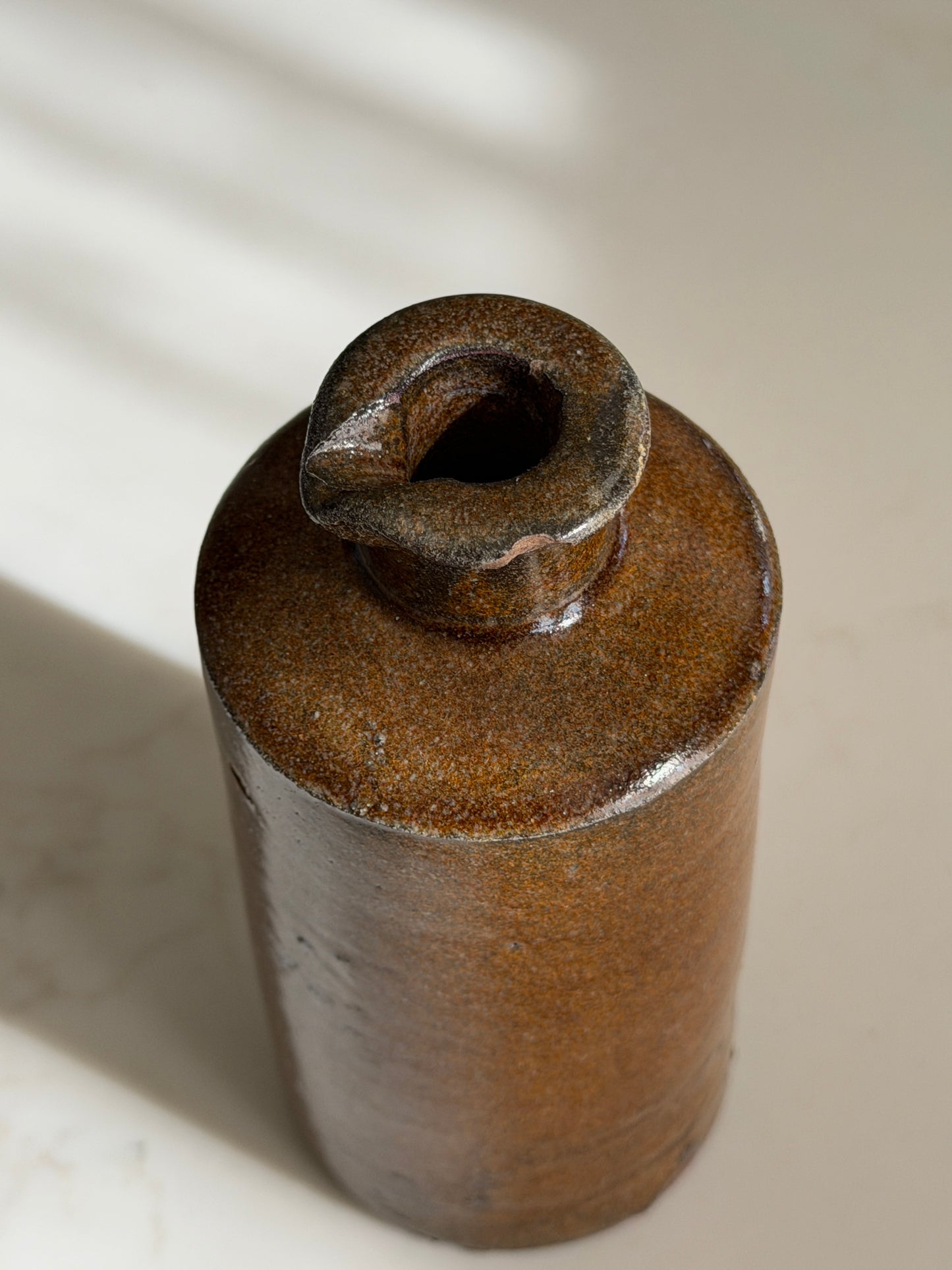 Olive-Brown Stoneware Inkpot