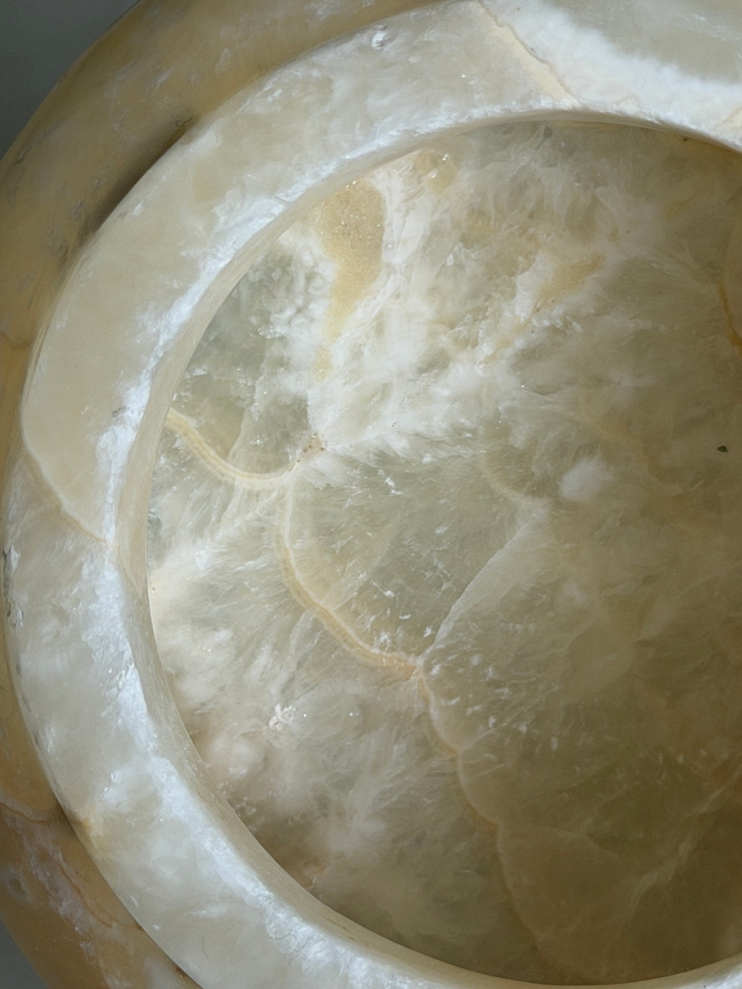 Onyx Lidded Pot