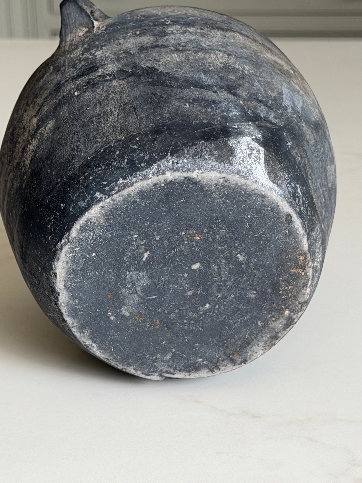 Charcoal Handled Pot
