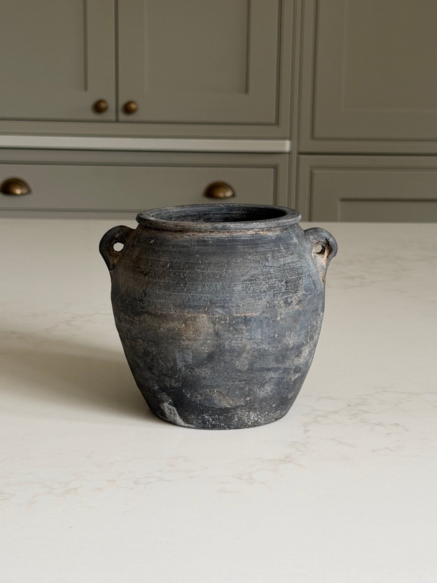 Charcoal Handled Pot