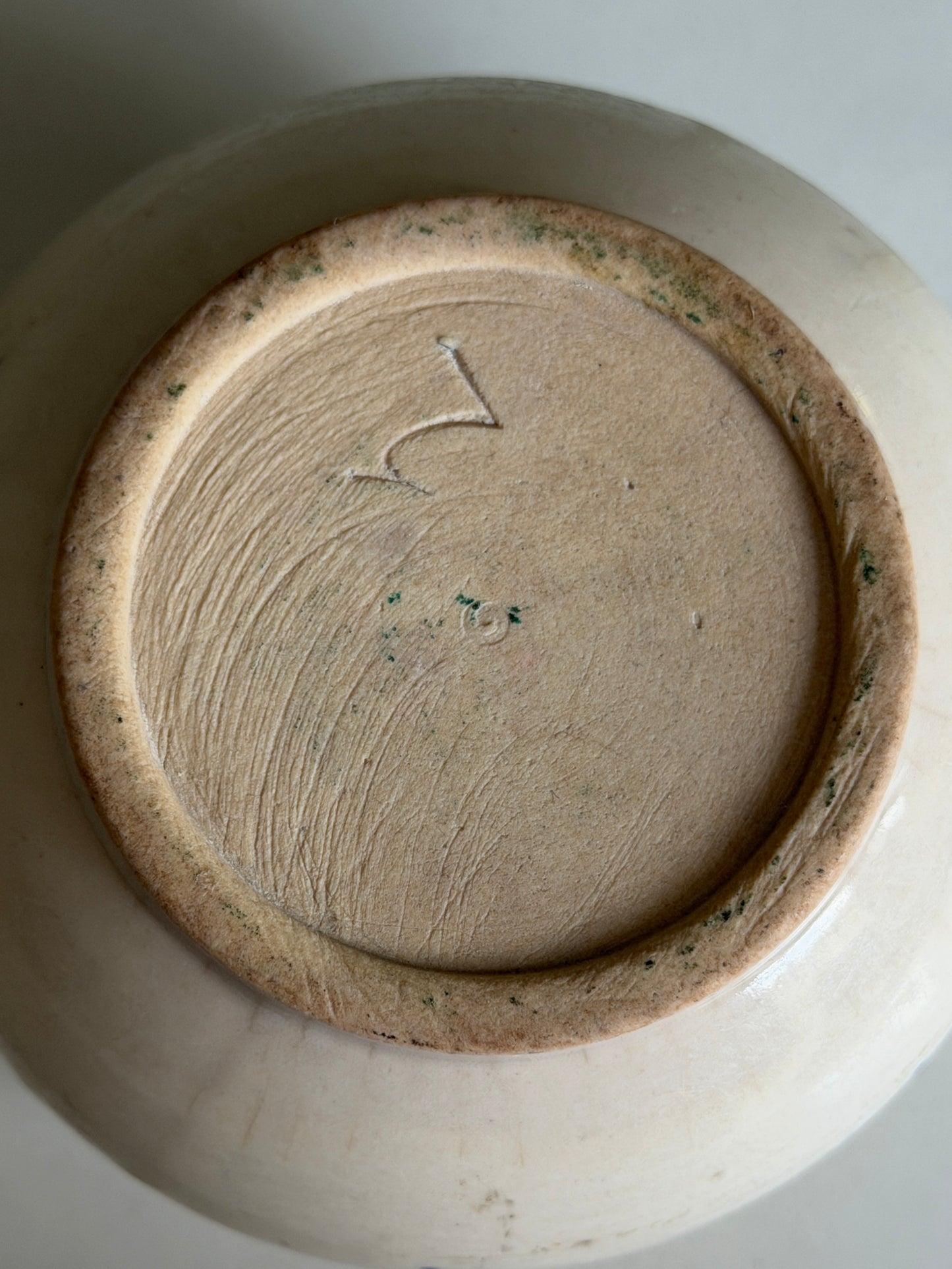 Blue and White St Uze Pot