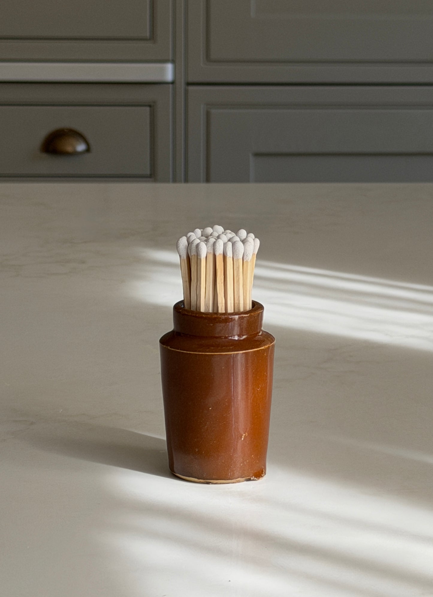 Brown Victorian Matchpot