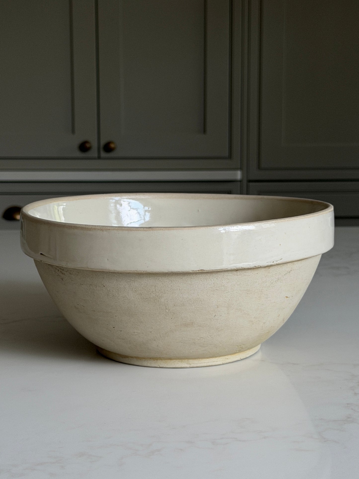 Large Off-White French Baking Bowl