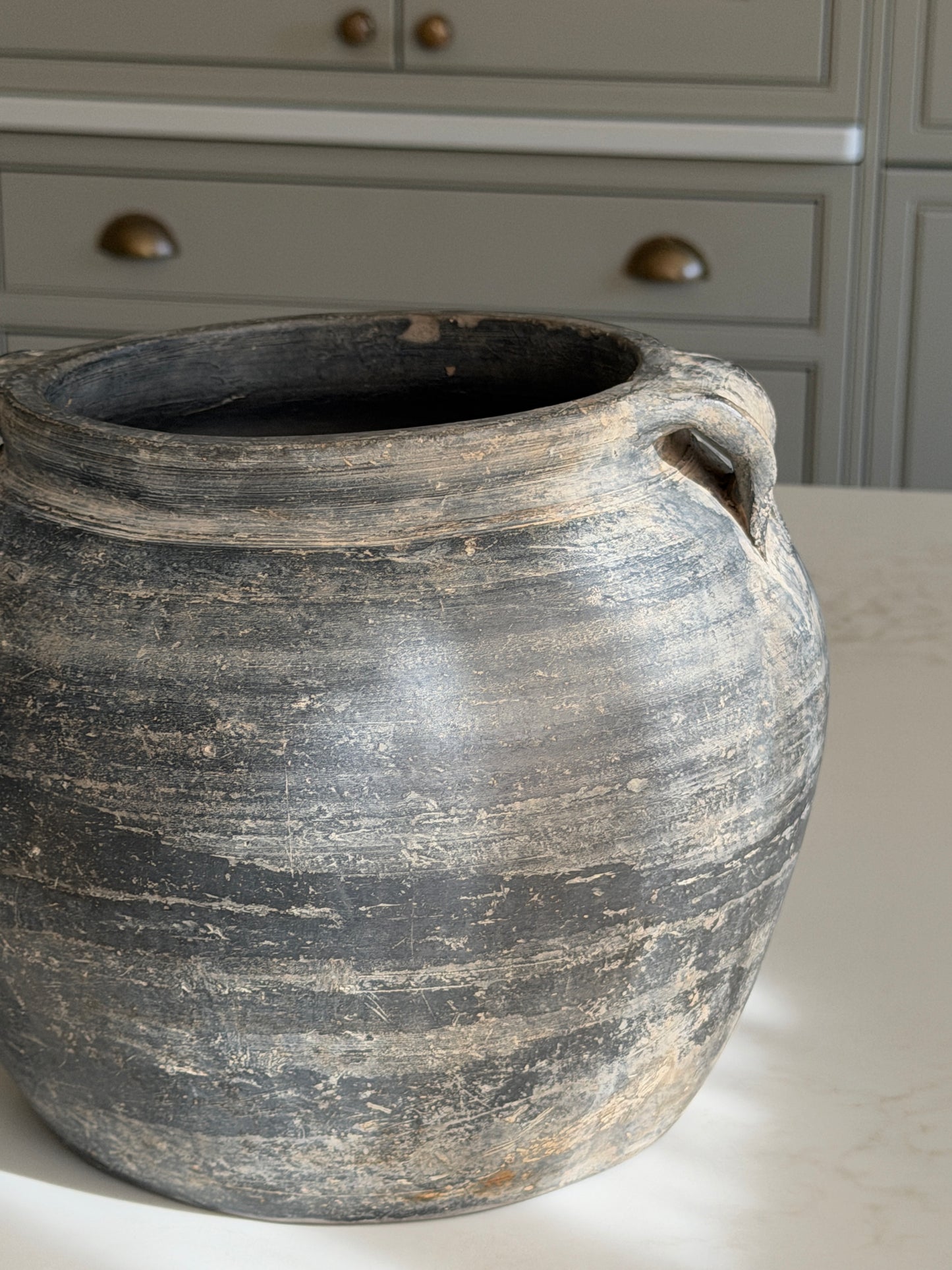 Charcoal Handled Pot