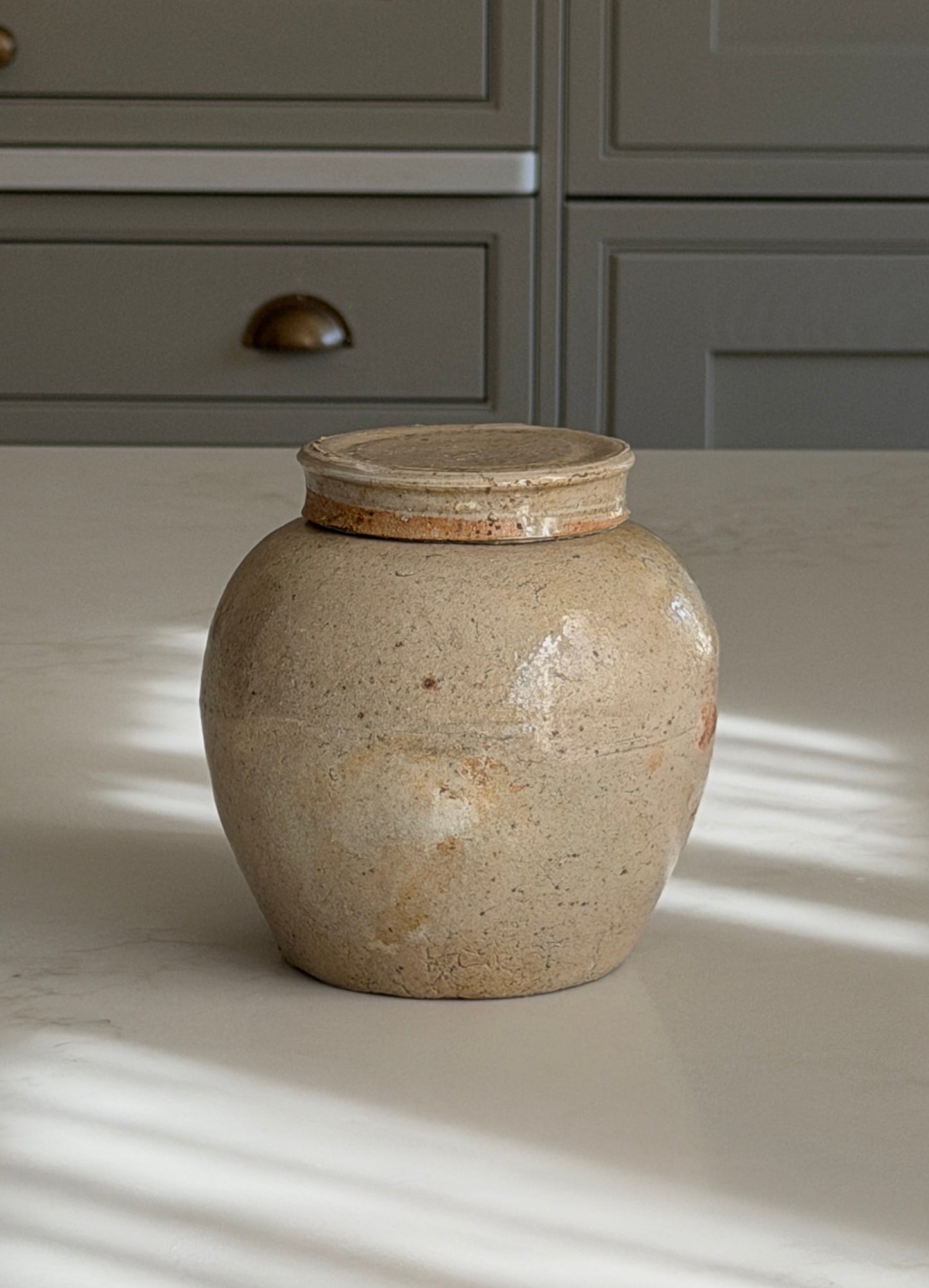 Medium Lidded Greeny Greige Chinese Ginger Jar