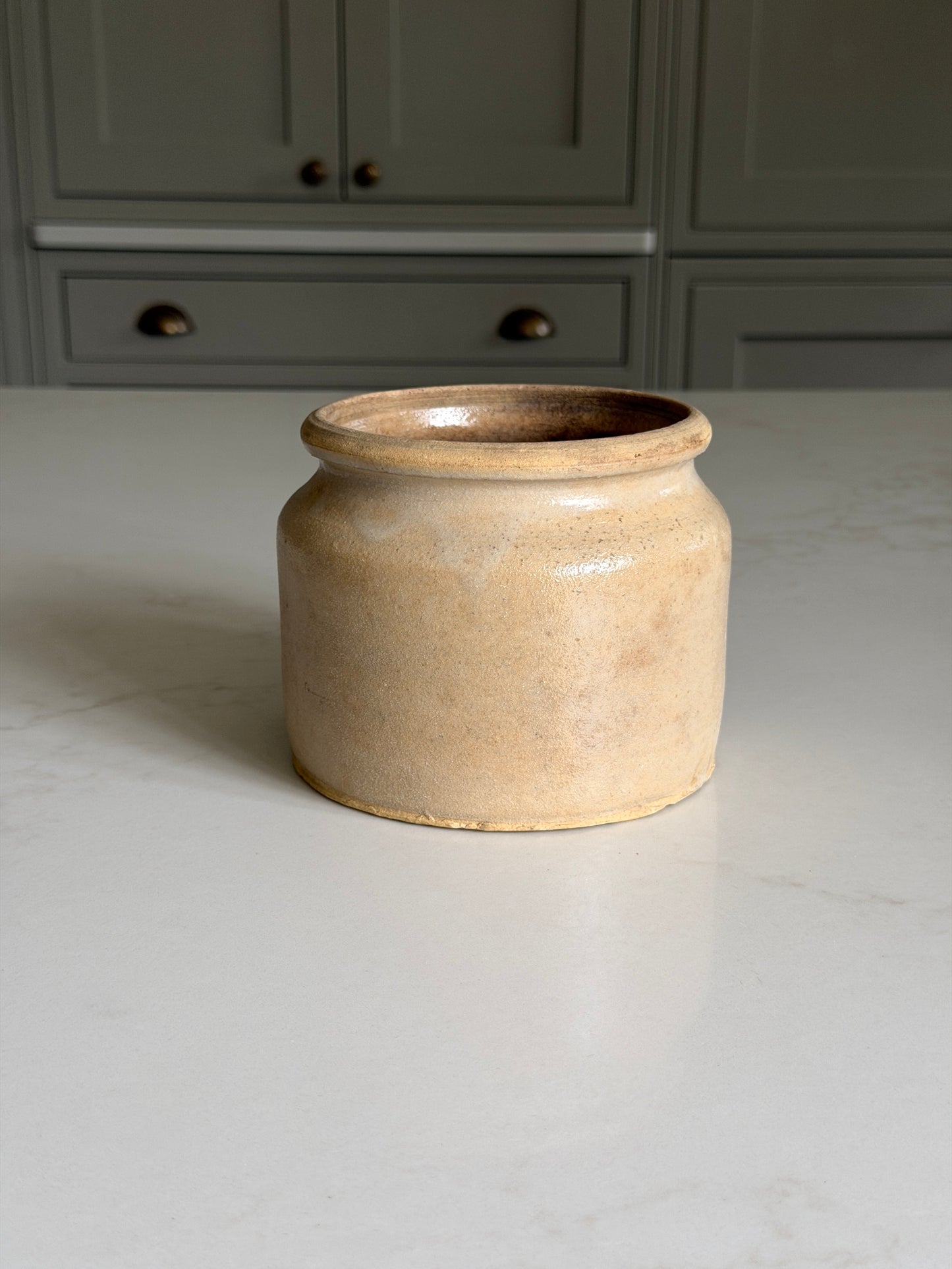 Cream - Beige French Stoneware Pot