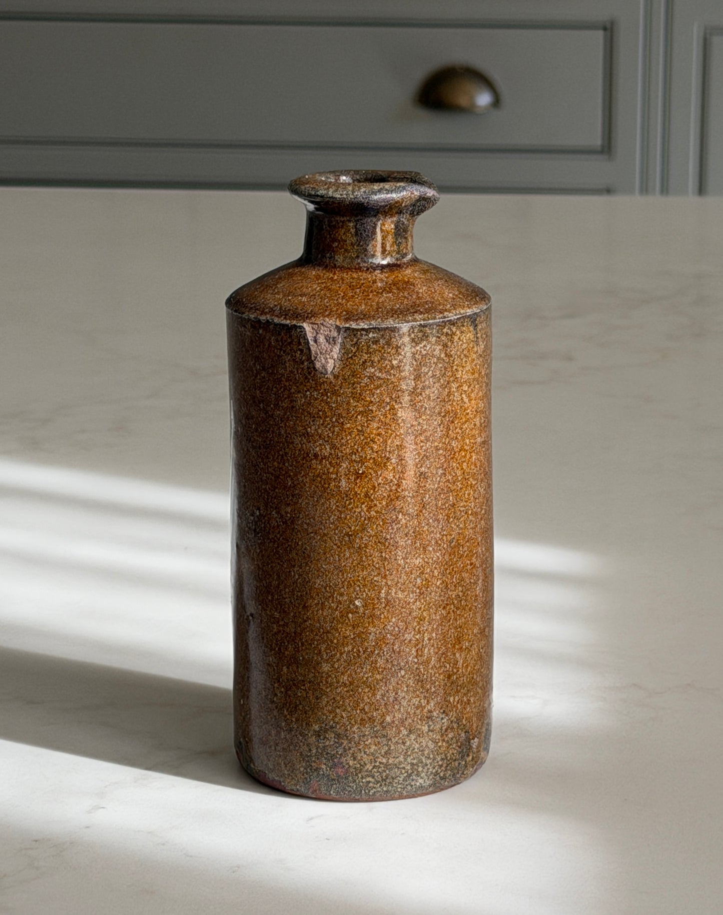 Olive-Brown Stoneware Inkpot