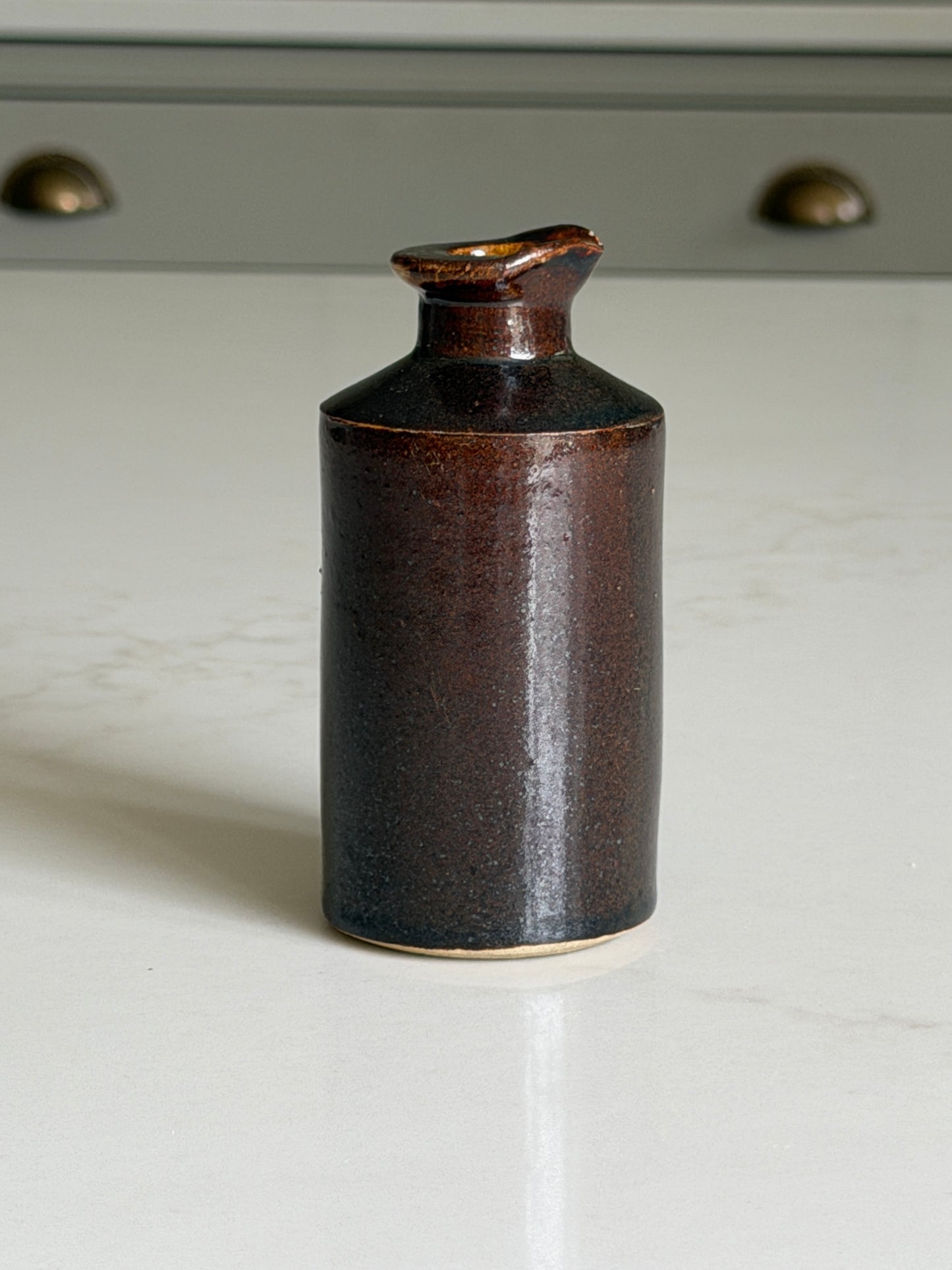 Dark Brown Inkpot
