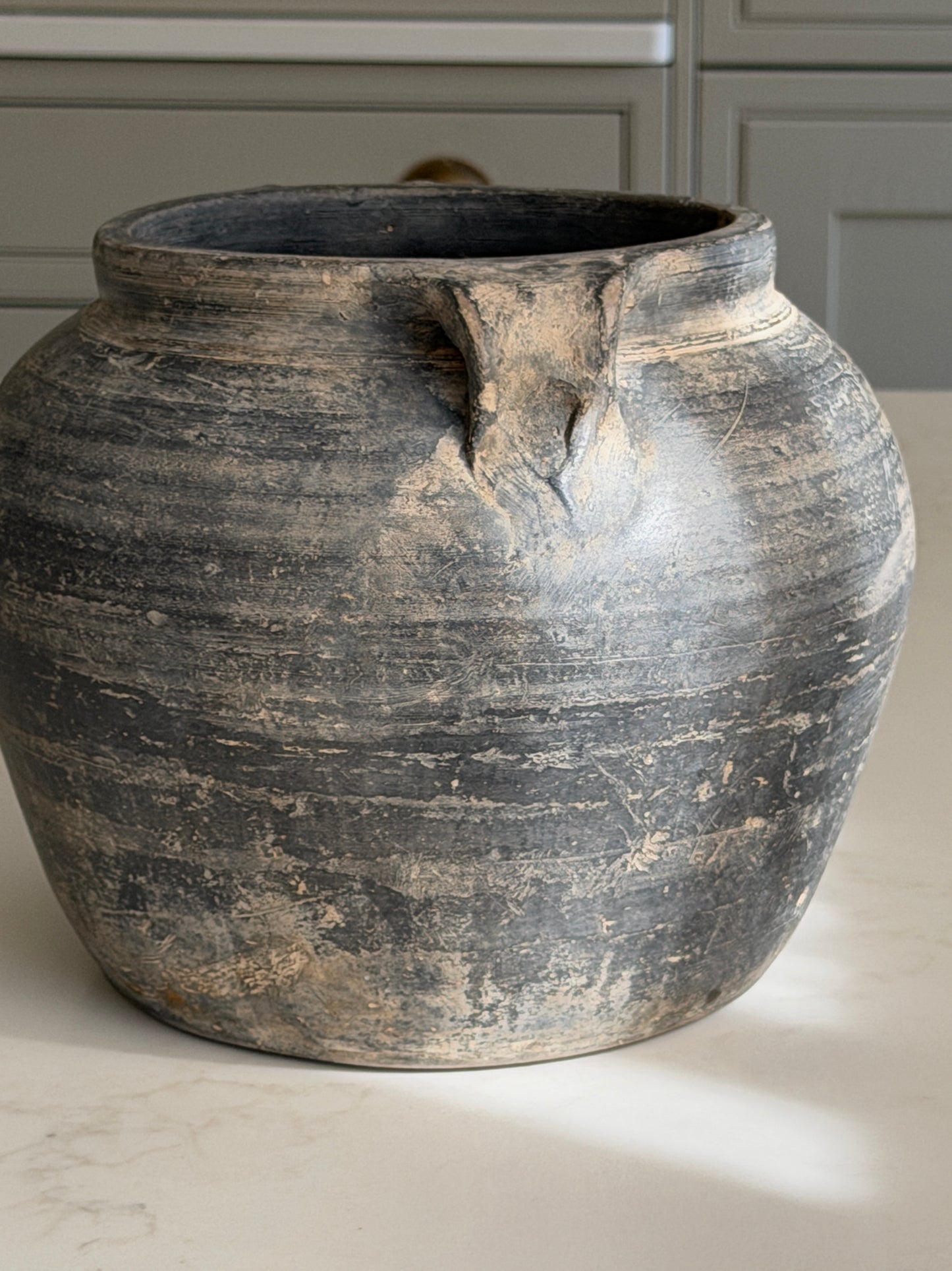 Charcoal Handled Pot