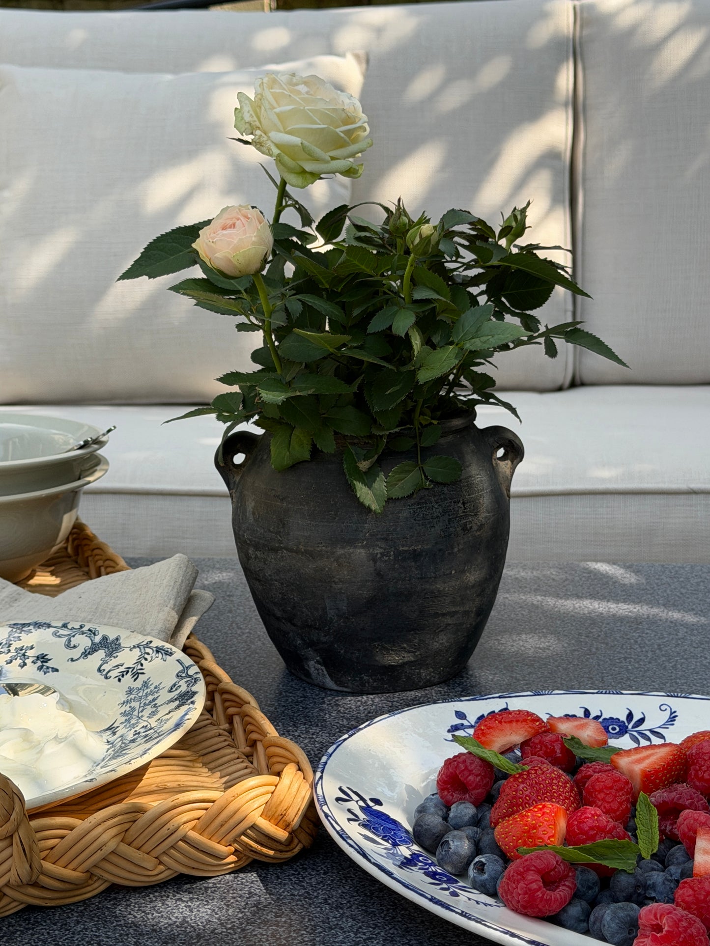 Charcoal Handled Pot