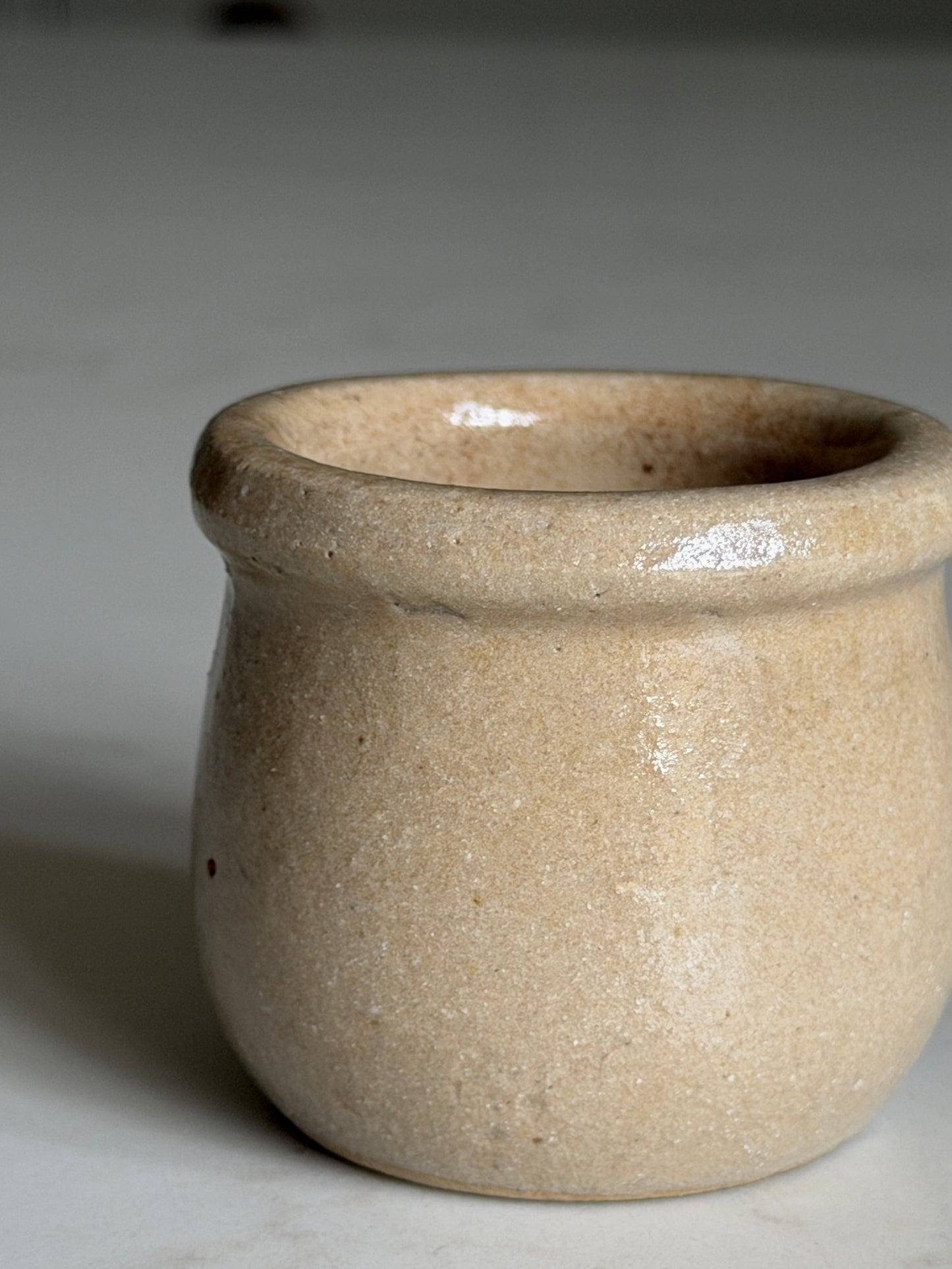 Beige French Yogurt Pot