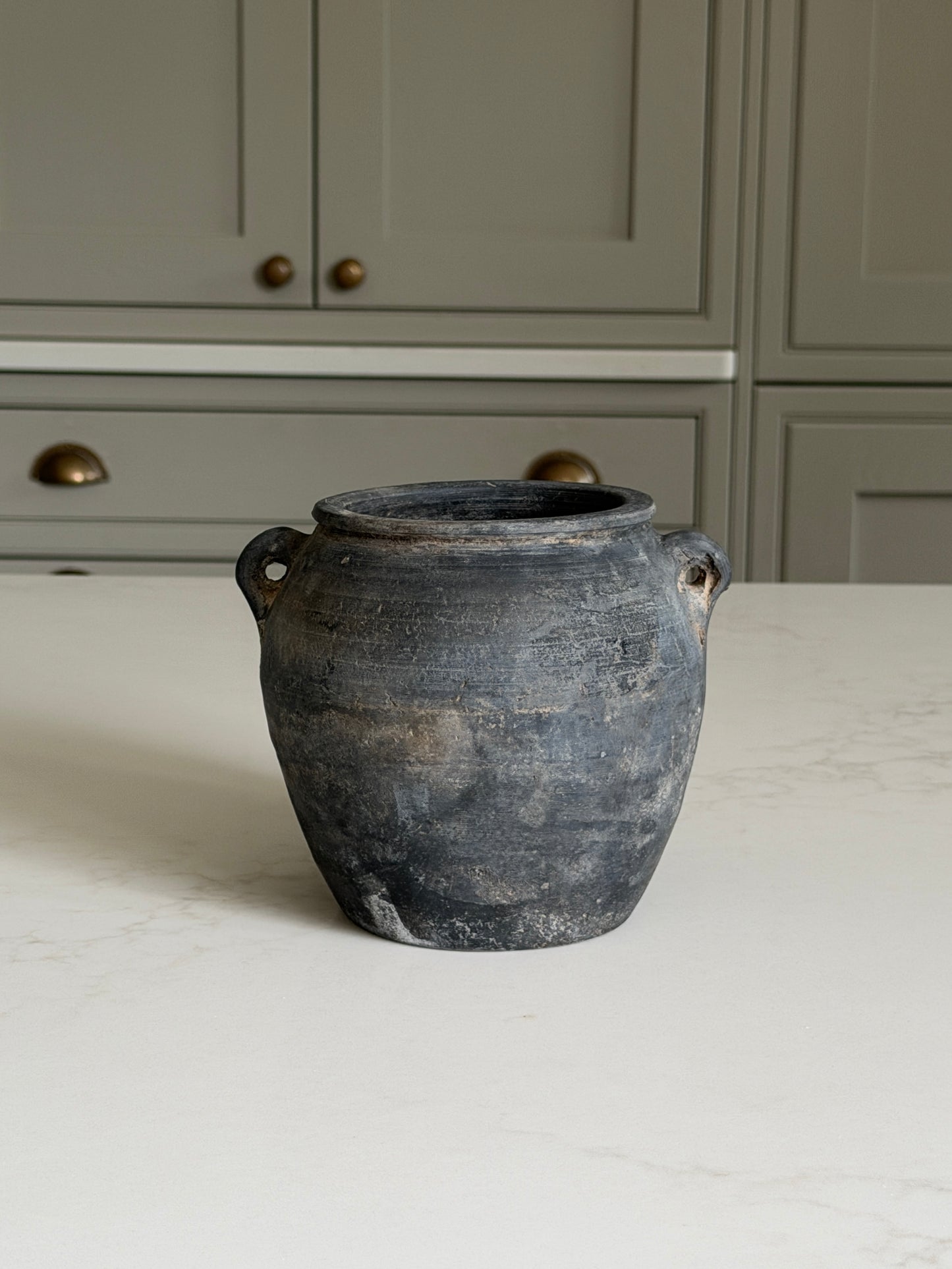 Charcoal Handled Pot