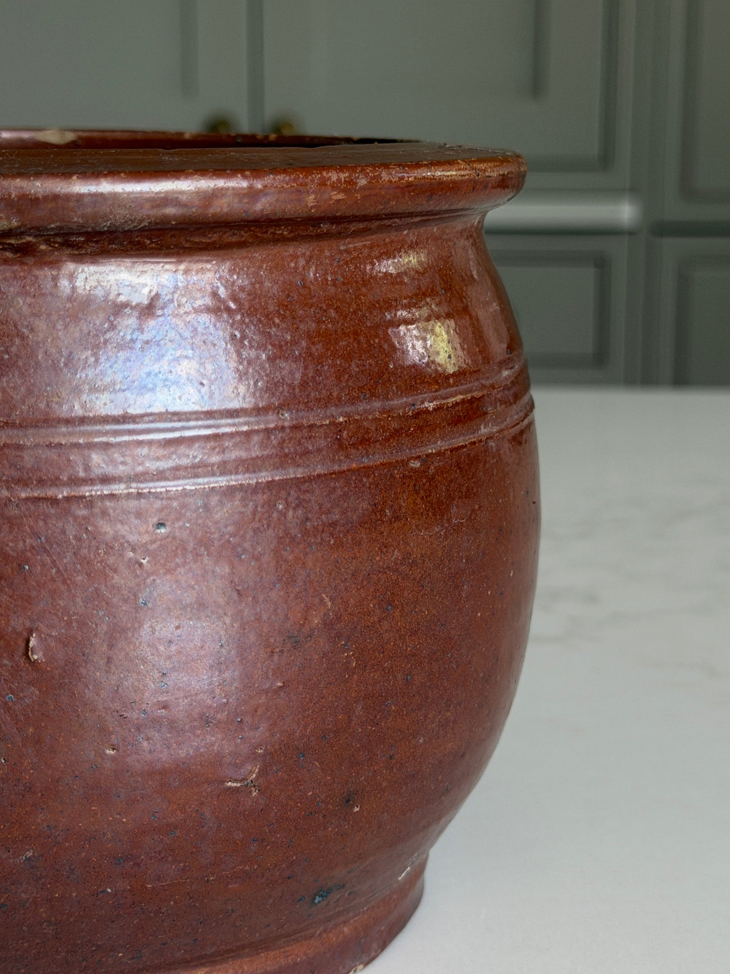 Chocolate Brown Stoneware Pot