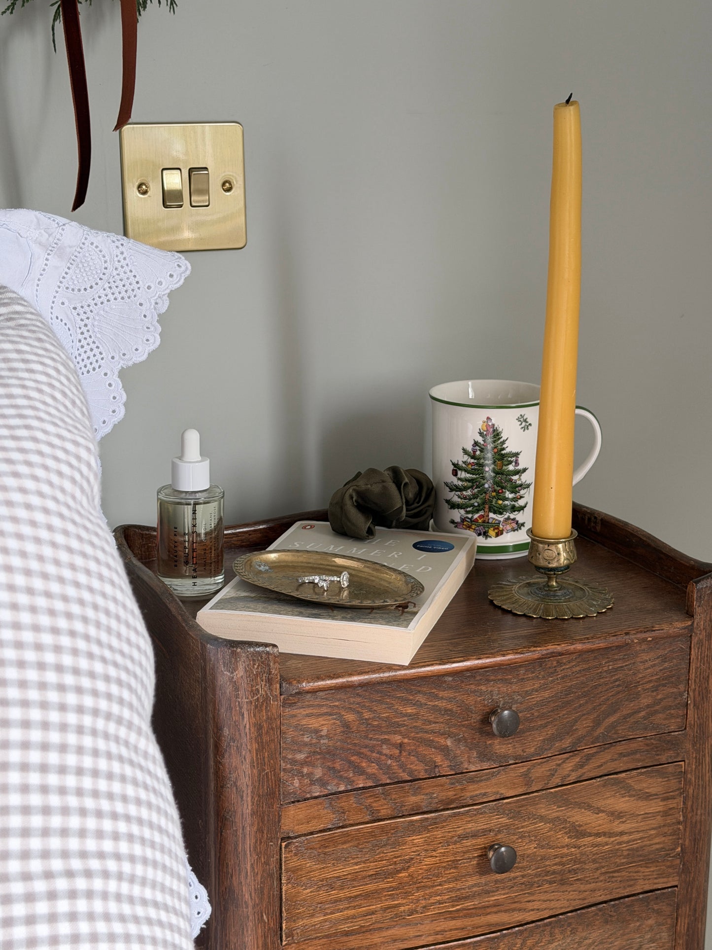 Pair of Antique Brass Candlestick Holders with Petal Detailing