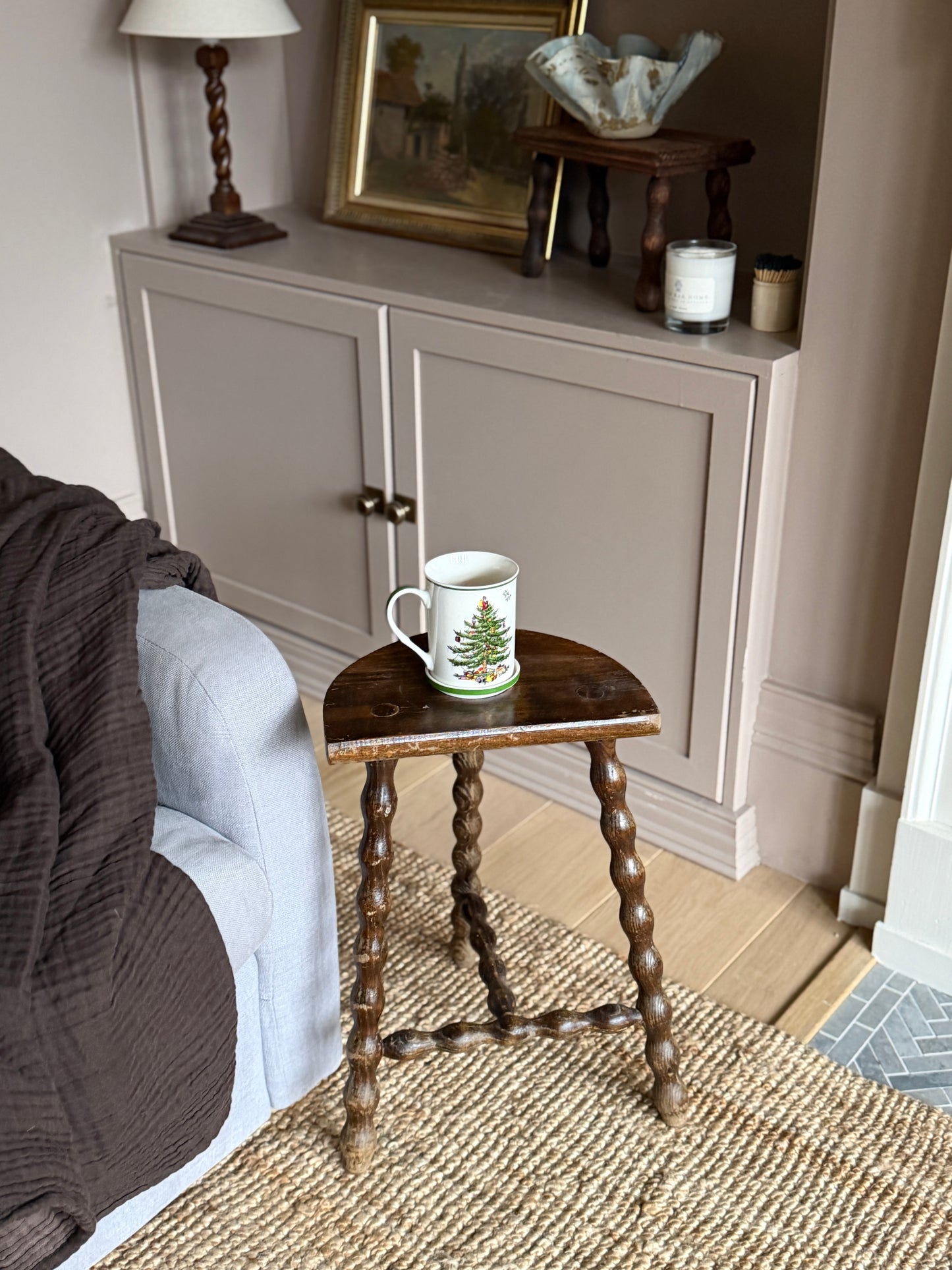 Medium French Bobbin Milking Stool