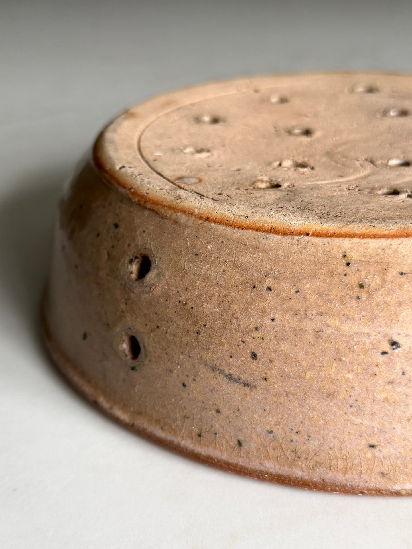 Large Pink-Terracotta Cheesestrainer