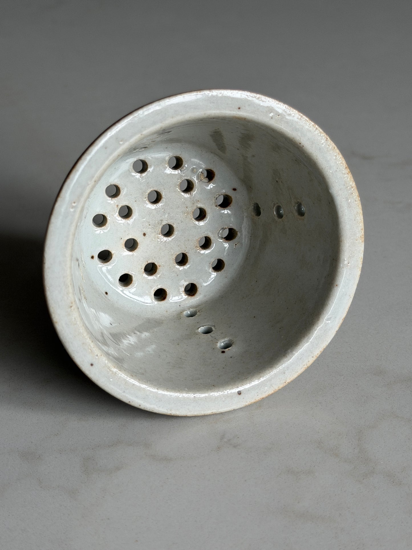 Mini Soft Grey Cheesestrainer