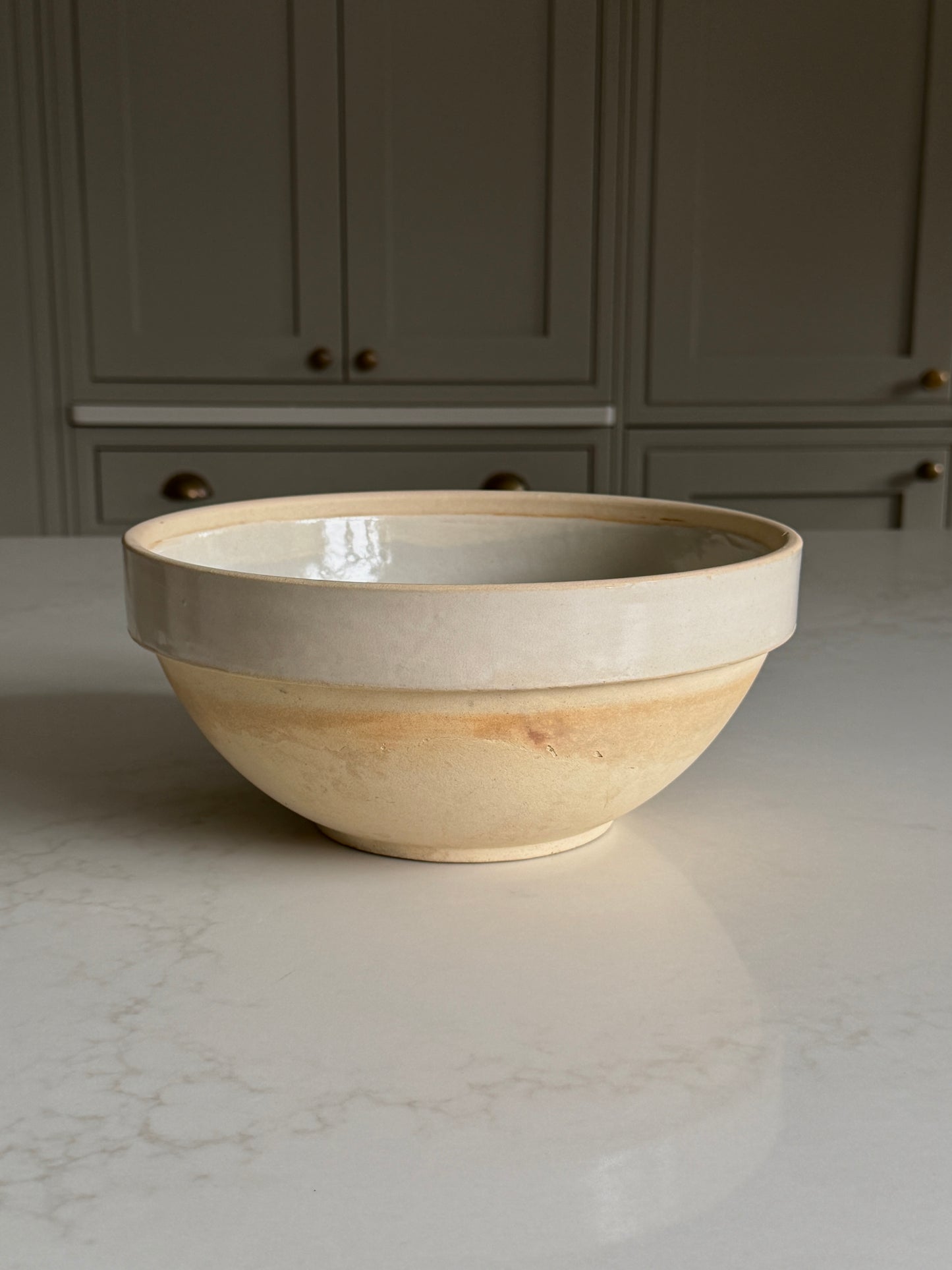 Large Off-White French Baking Bowl