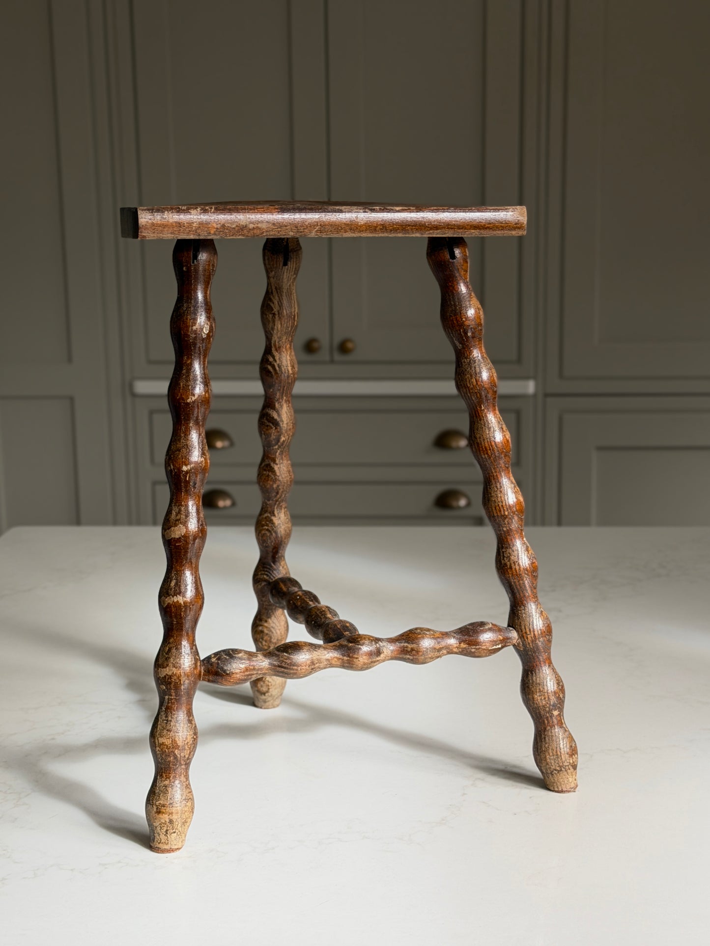 Medium French Bobbin Milking Stool