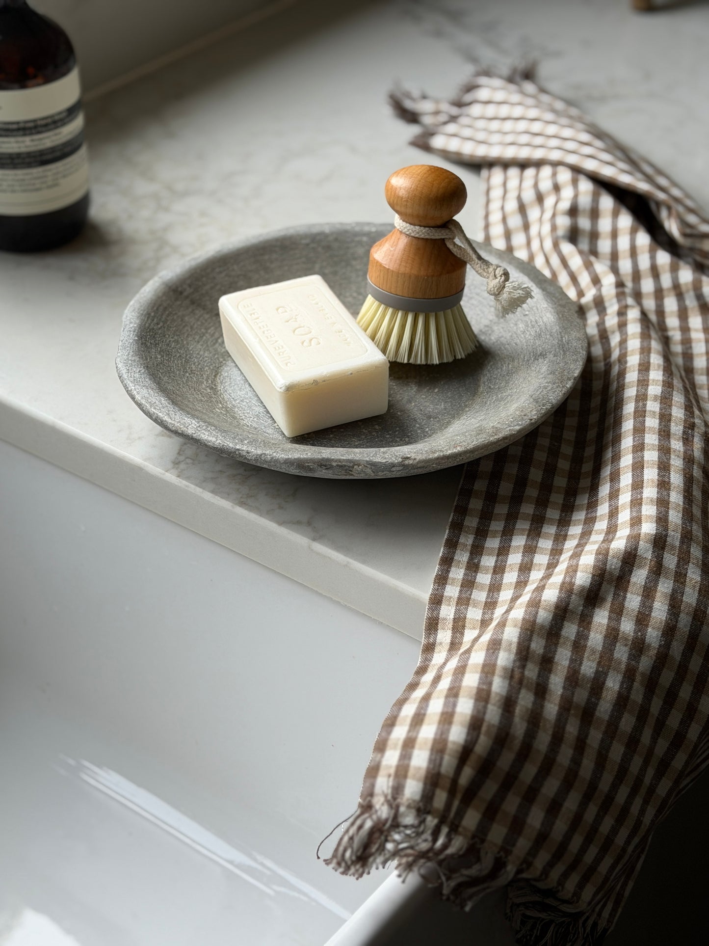 Aged Grey Marble Plate