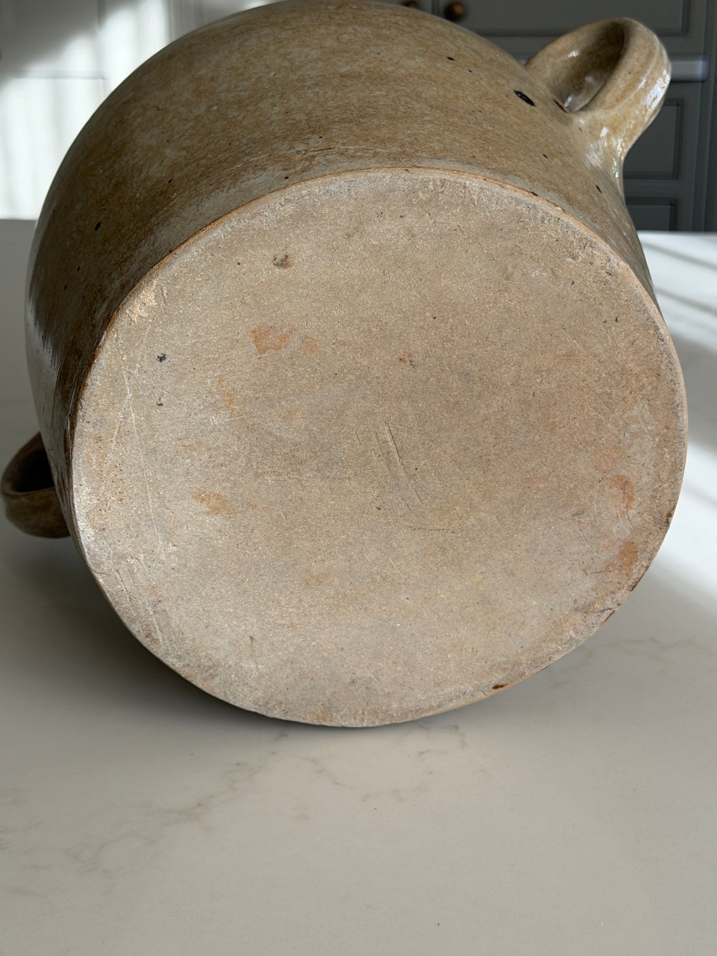 XL French Caramel Mottled Loop ear confit