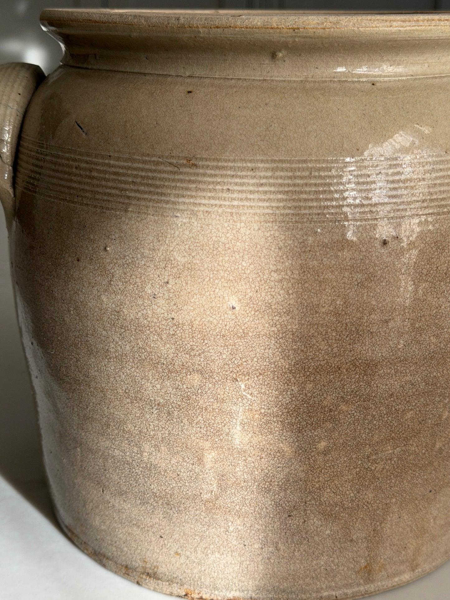 Large Brown Mottled French Confit Pot