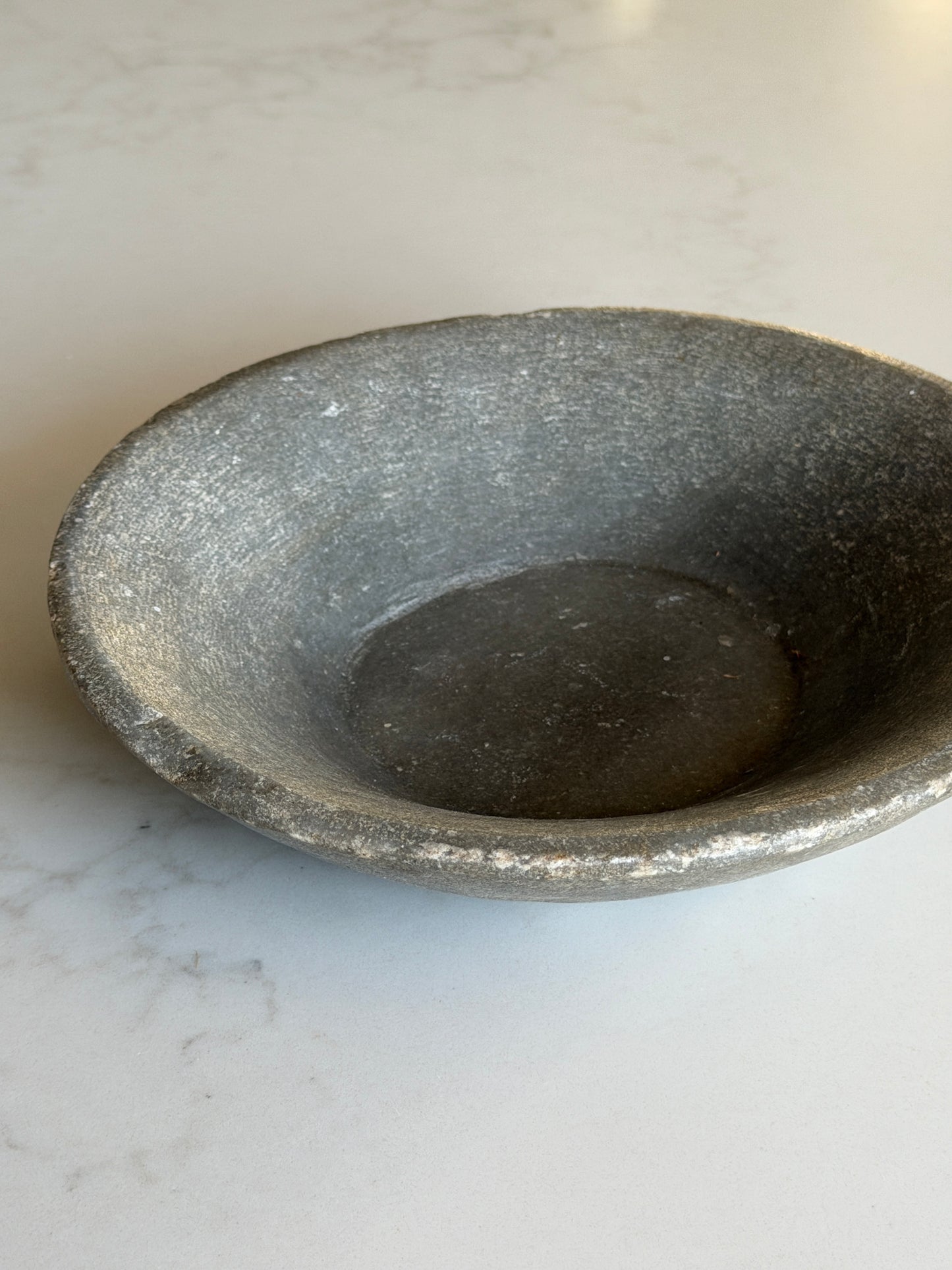 Aged Dark Grey Marble Plate