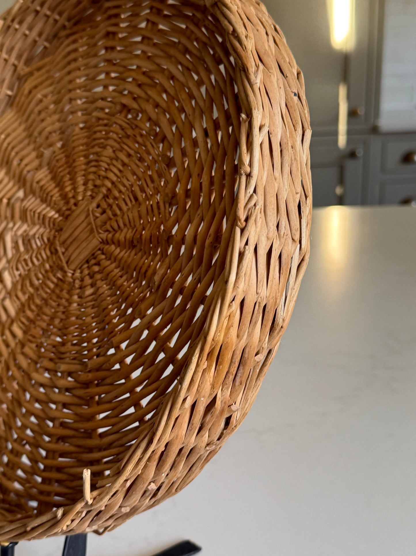 Round Wicker Tray