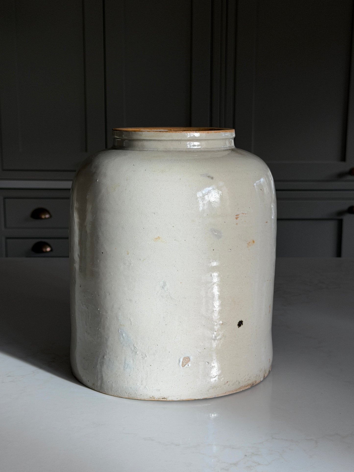 XL French Greige Stoneware Pot