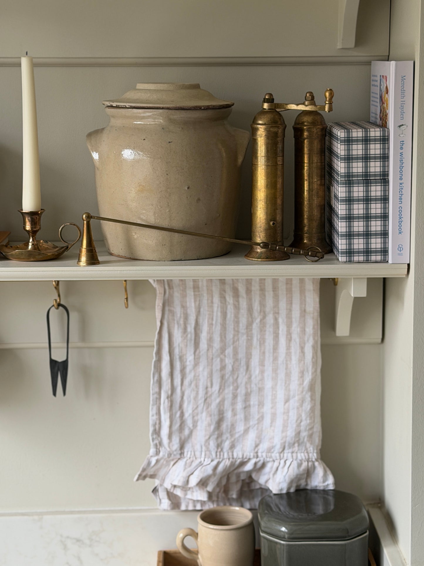 Lidded Beige French Confit Pot