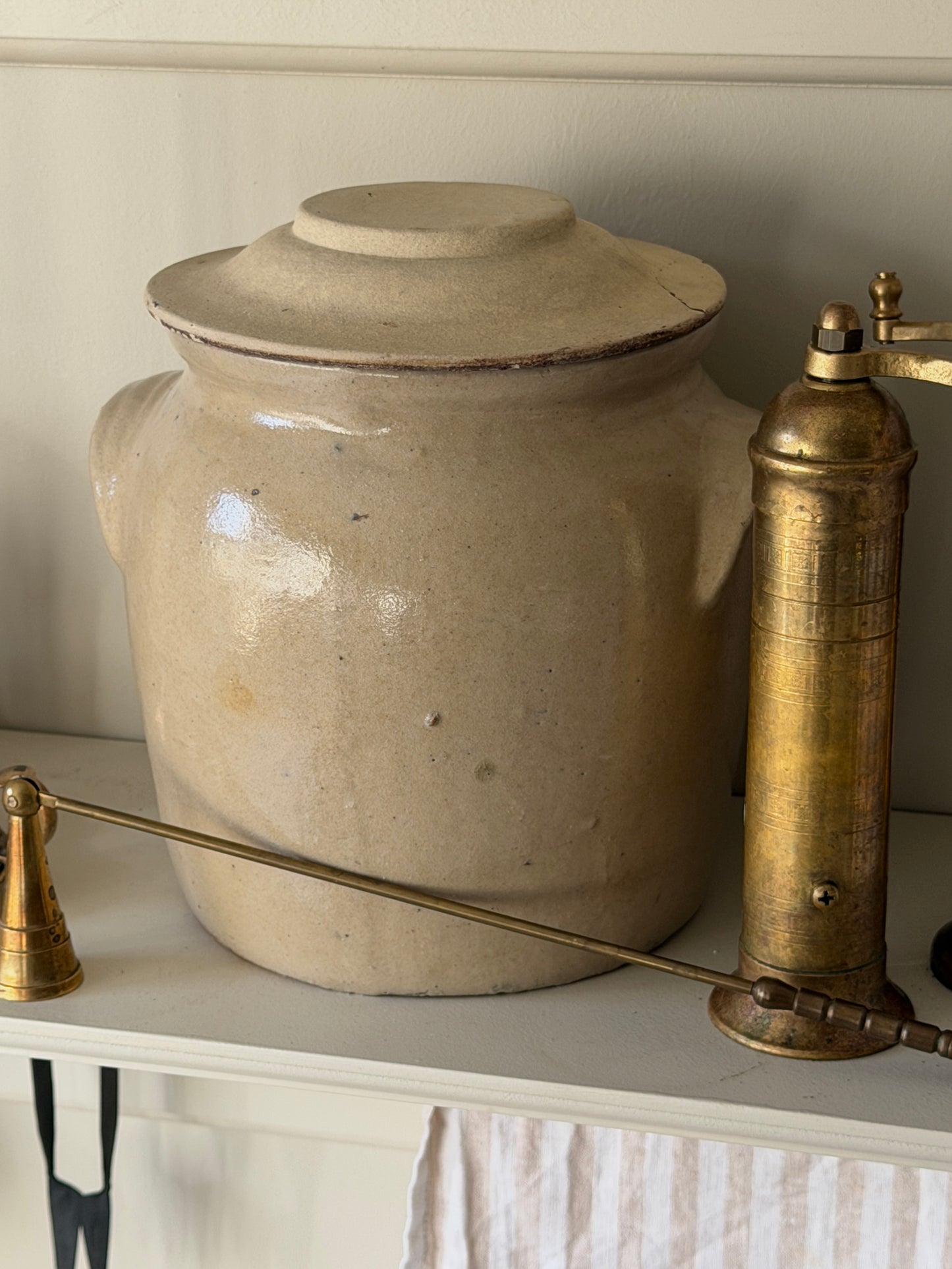 Lidded Beige French Confit Pot