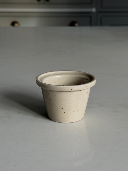 XS Speckled Off-White Cheesestrainer