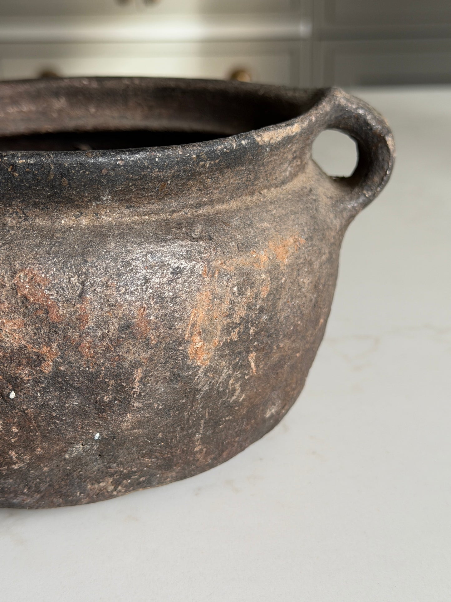Small Black Syrian Pot