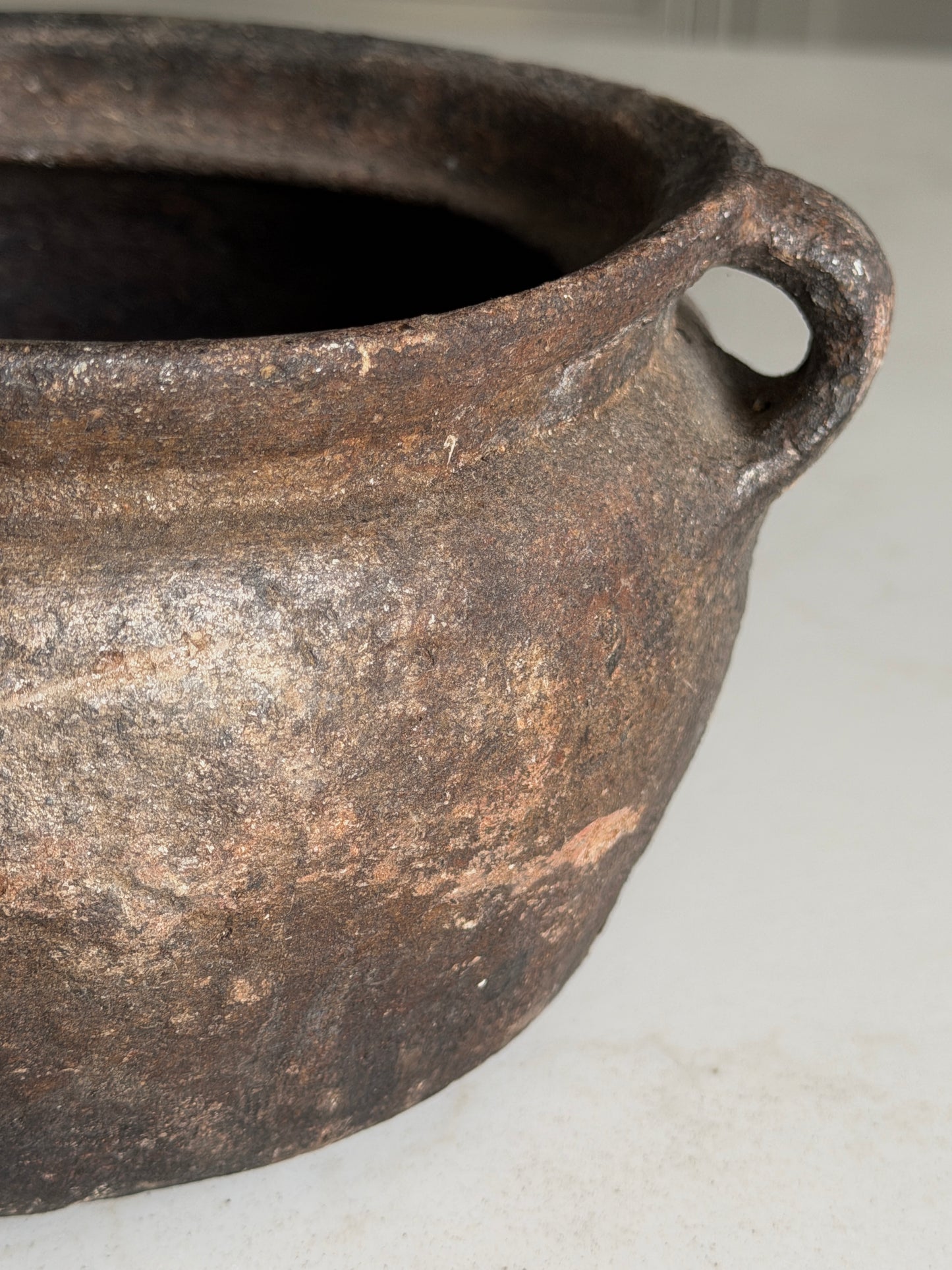 Small Black Syrian Pot