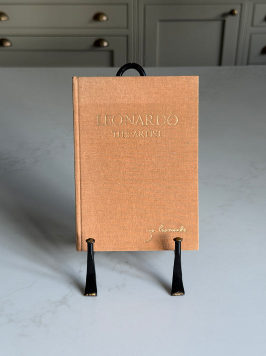 Leonardo The Artist Book